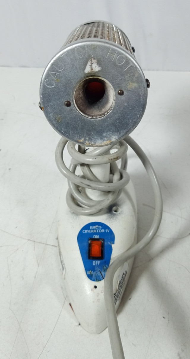 McCormick Scientific Bacti-Cinerator IV Tube Furnace Loop Needle Sterilizer