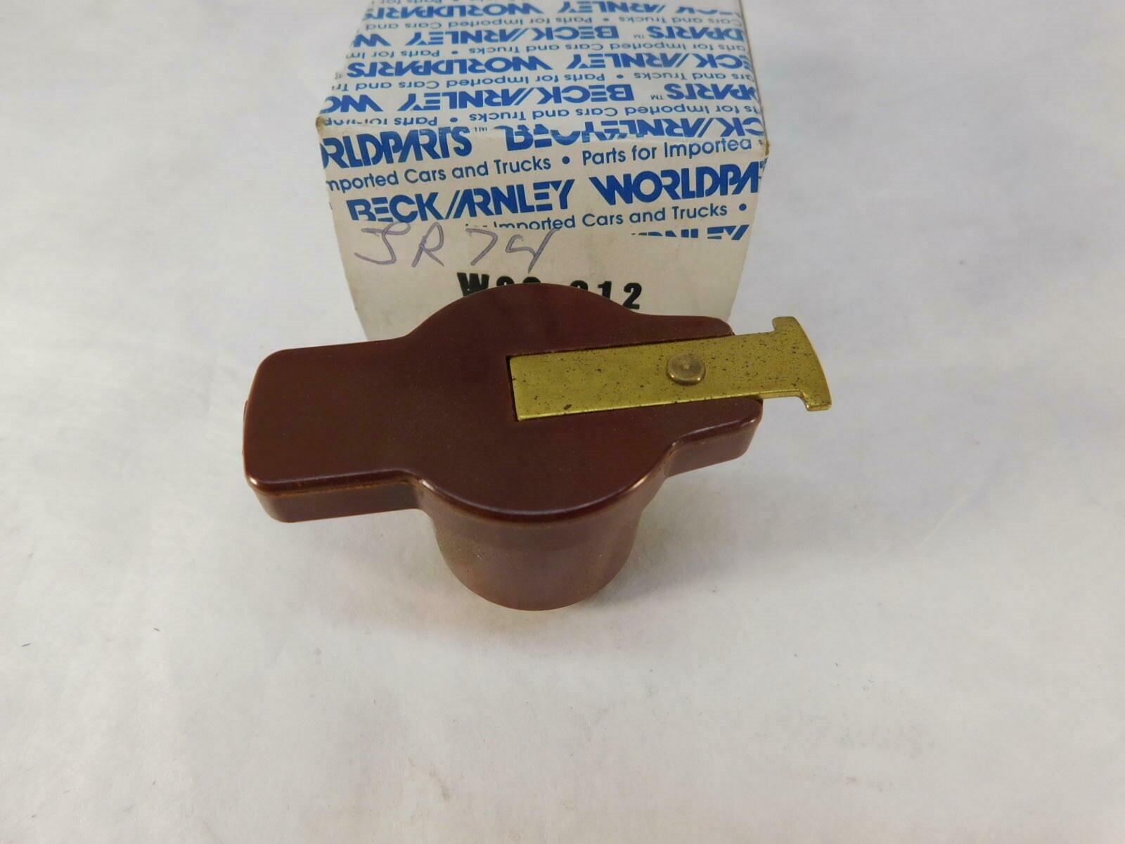 Distributor Rotor for TOYOTA 6-Cylinder 1968-1974 Beck/Arnley 173-1363