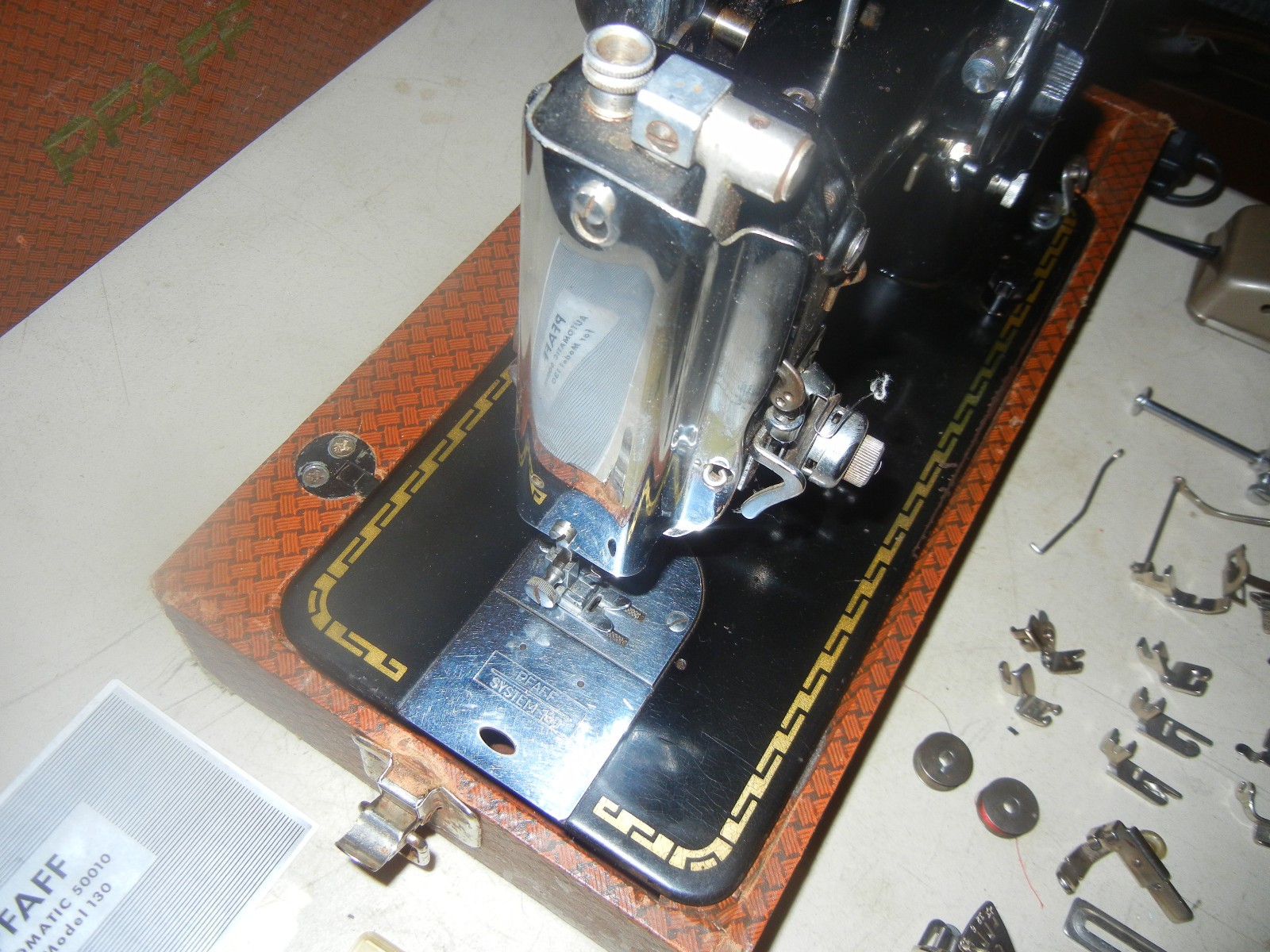 Pfaff 130 Sewing Machine with Programmer (Coffee Grinder)