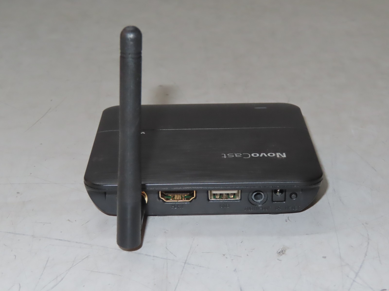 Vivitek Novocast NC1000