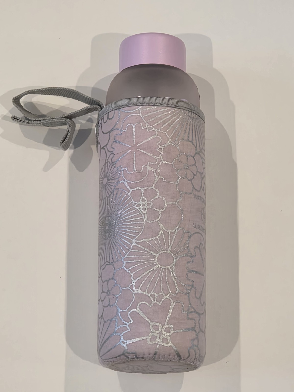 Waterdrop Glass Bottle With Sleeve In Lilac