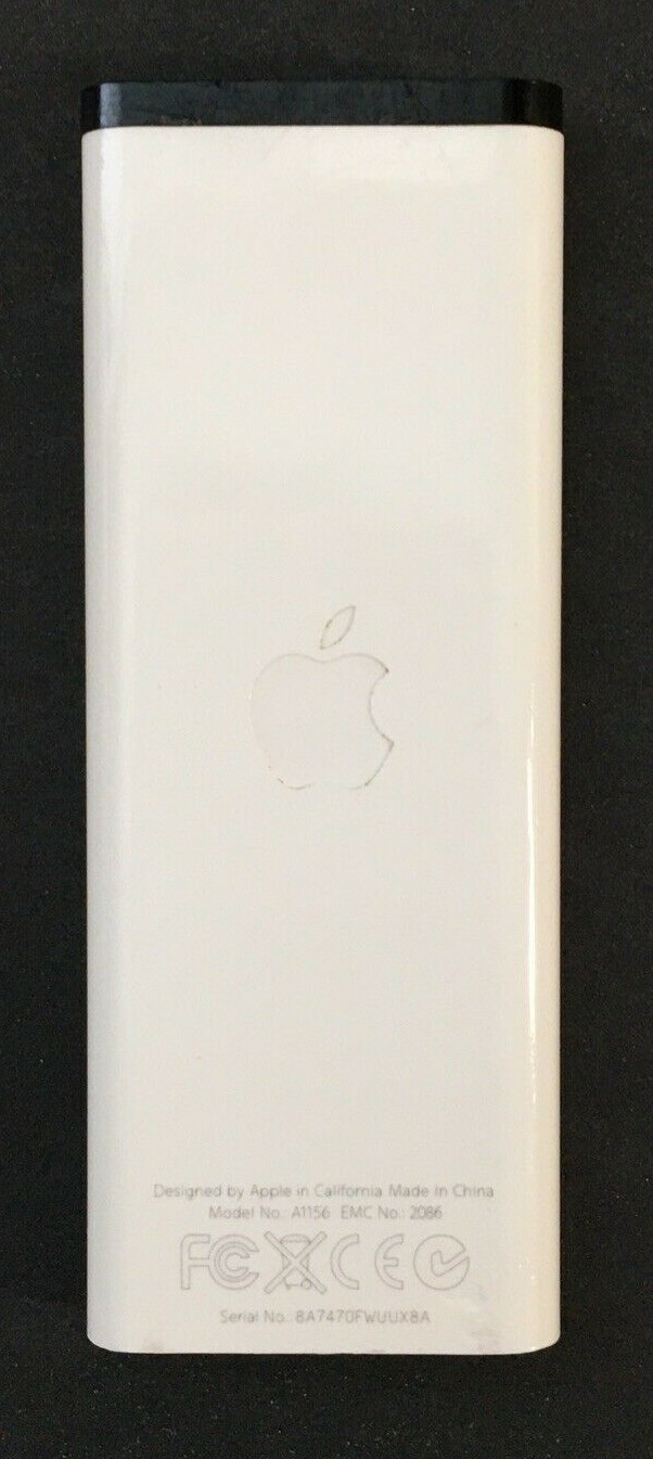 Apple Original 1th Generation Air Mac Remote A115 Used Withe