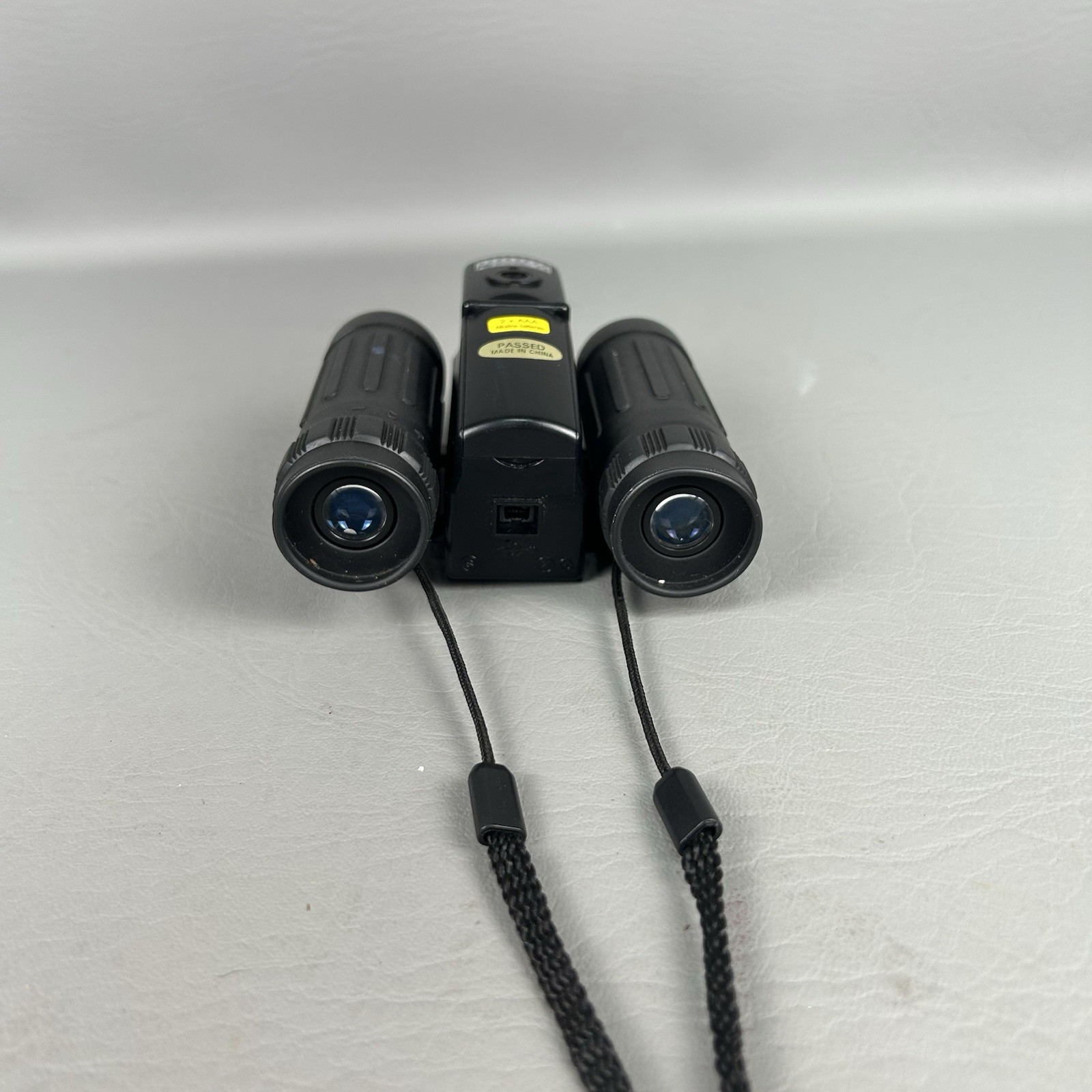 MAGPiX B350 VGA Digital Camera Binoculars Case Cords Software Manual