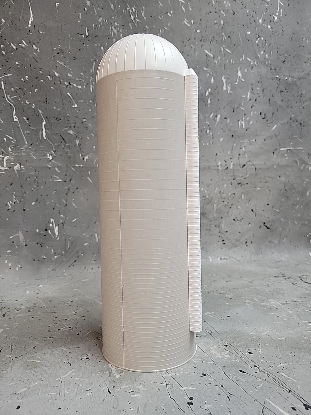 1/64 Custom Plastic scratch built 20x60 White Stave Silo
