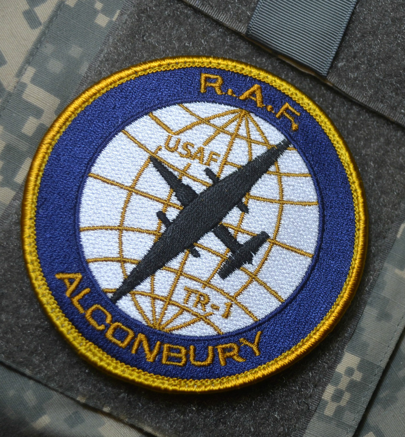JIATF JOINT INTERAGENCY TASK FORCE SOUTH vêlkrö PATCH: COMMITTED TO EXCELLENCE
