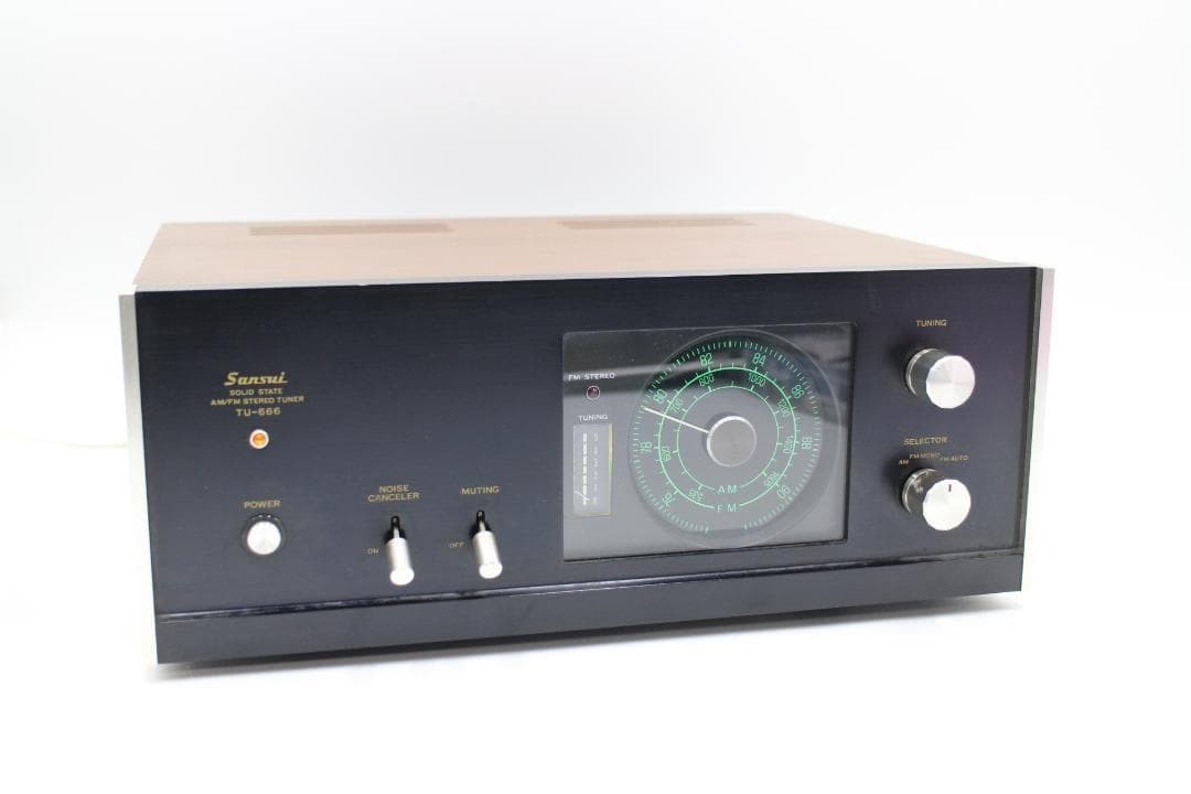 SANSUI TU-666 AM/FM Stereo Tuner Wooden Case 1970s Tested Japan Used F/S