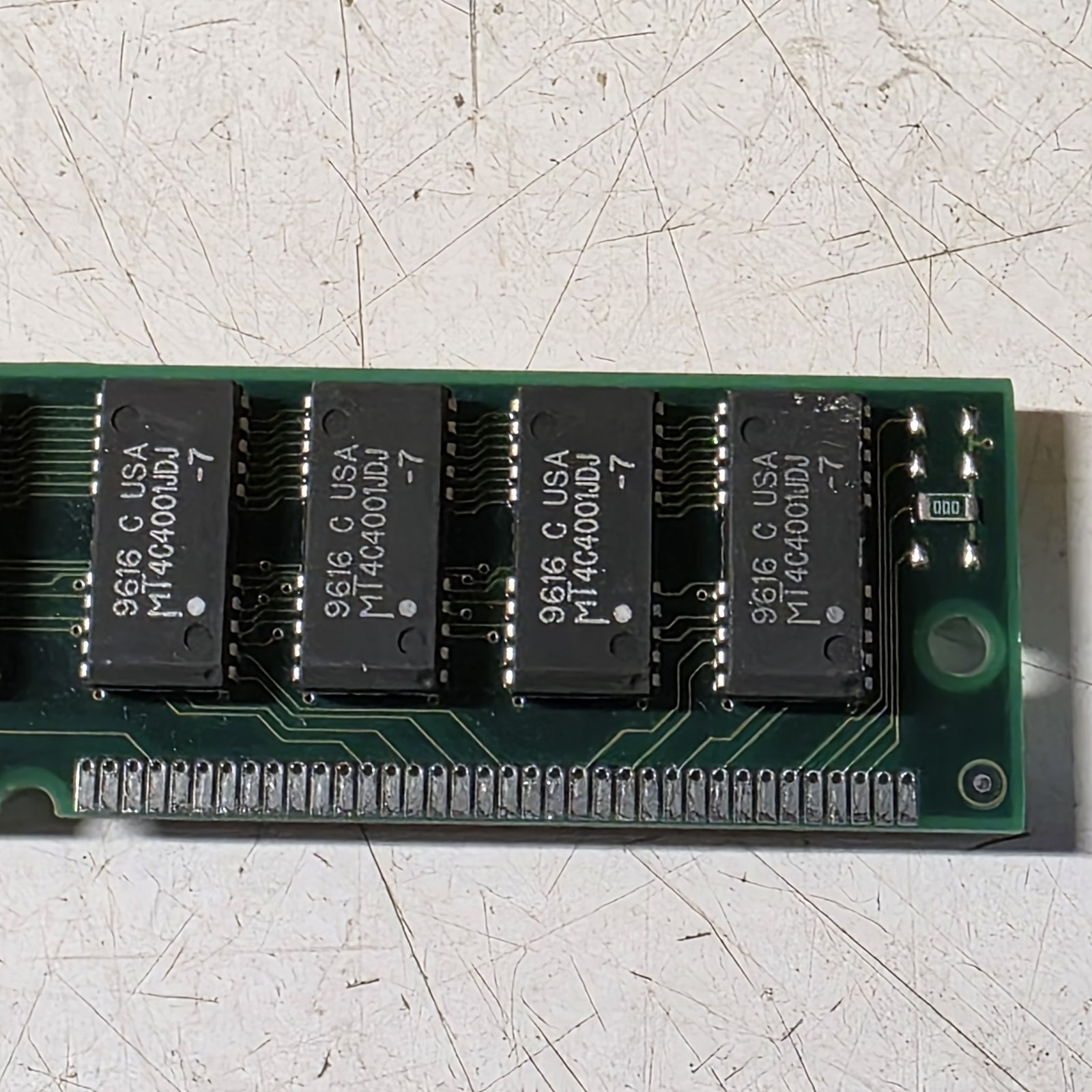 Micron MT18D232M-7 EDO 72-Pin SIMM Vintage RAM Memory Module