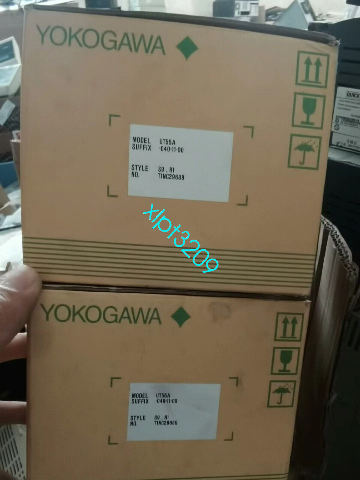 UT55A UT55A-040-11-00  YOKOGAWA  NEW temperature controller  FedEx or DHL