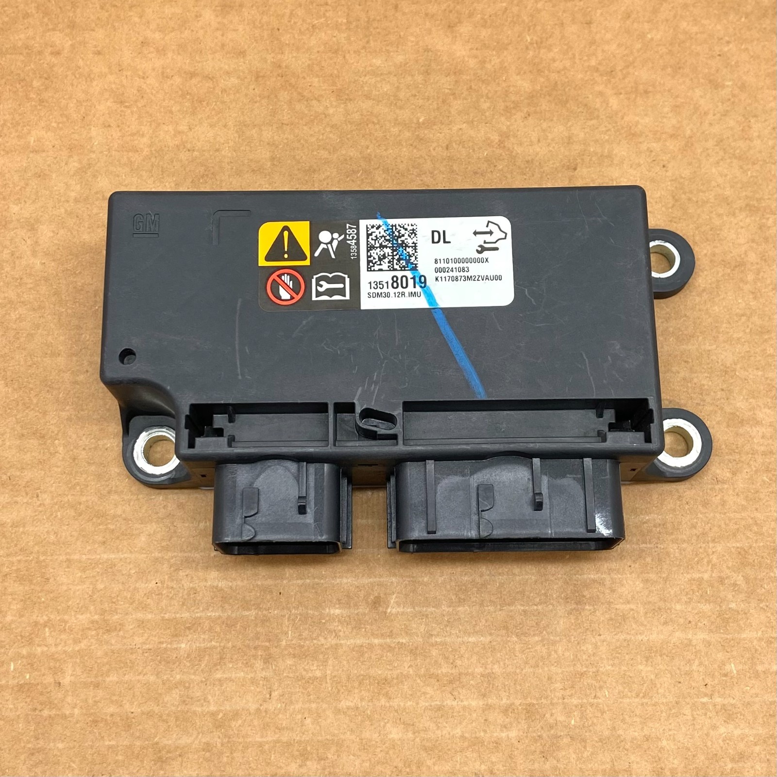 OEM 17-19 Sierra Silverado Restraints Diagnostic SRS Control Module 13518019