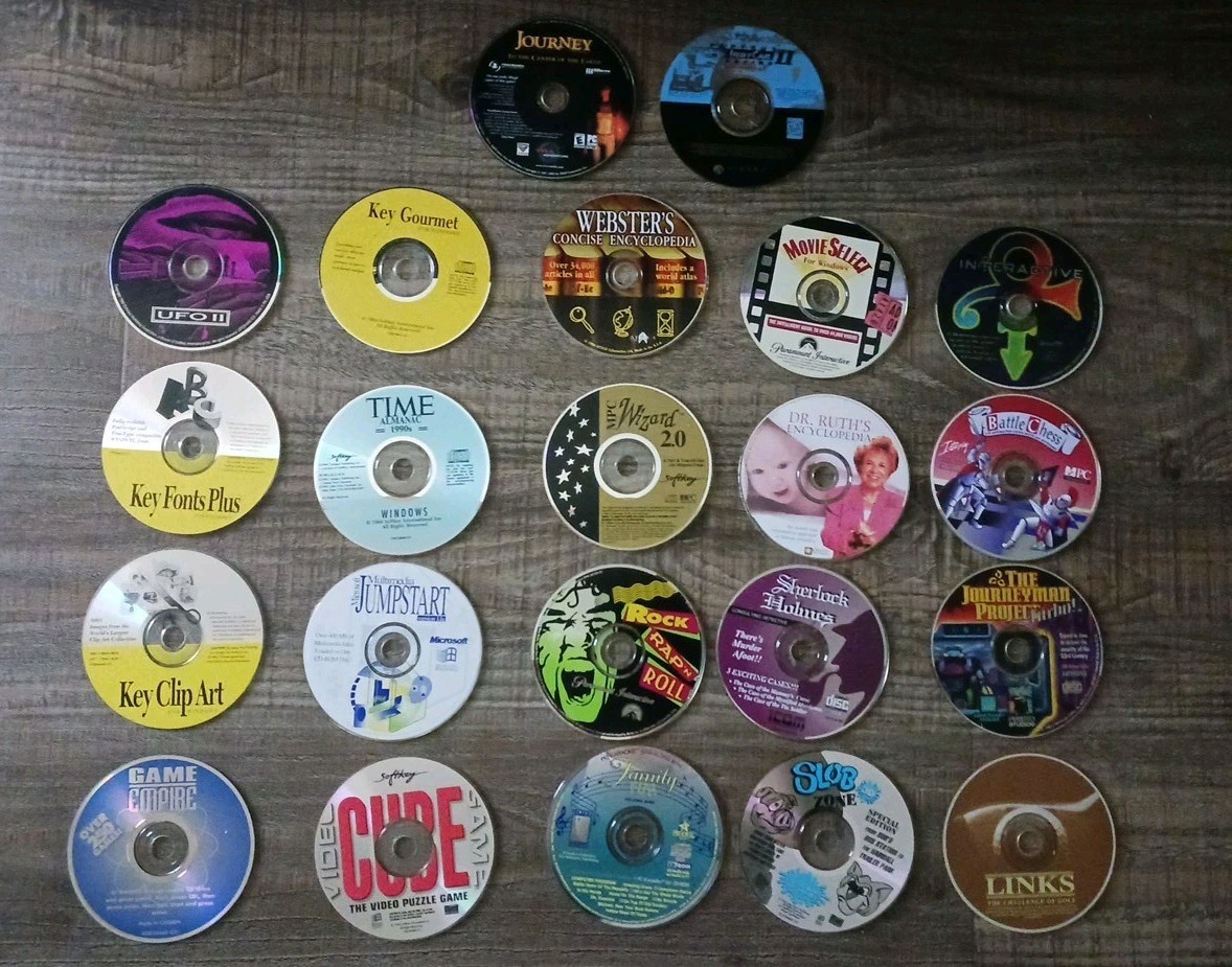 Lot of 22 Vintage Microsoft & Software CD-ROM Windows 90s/2000s