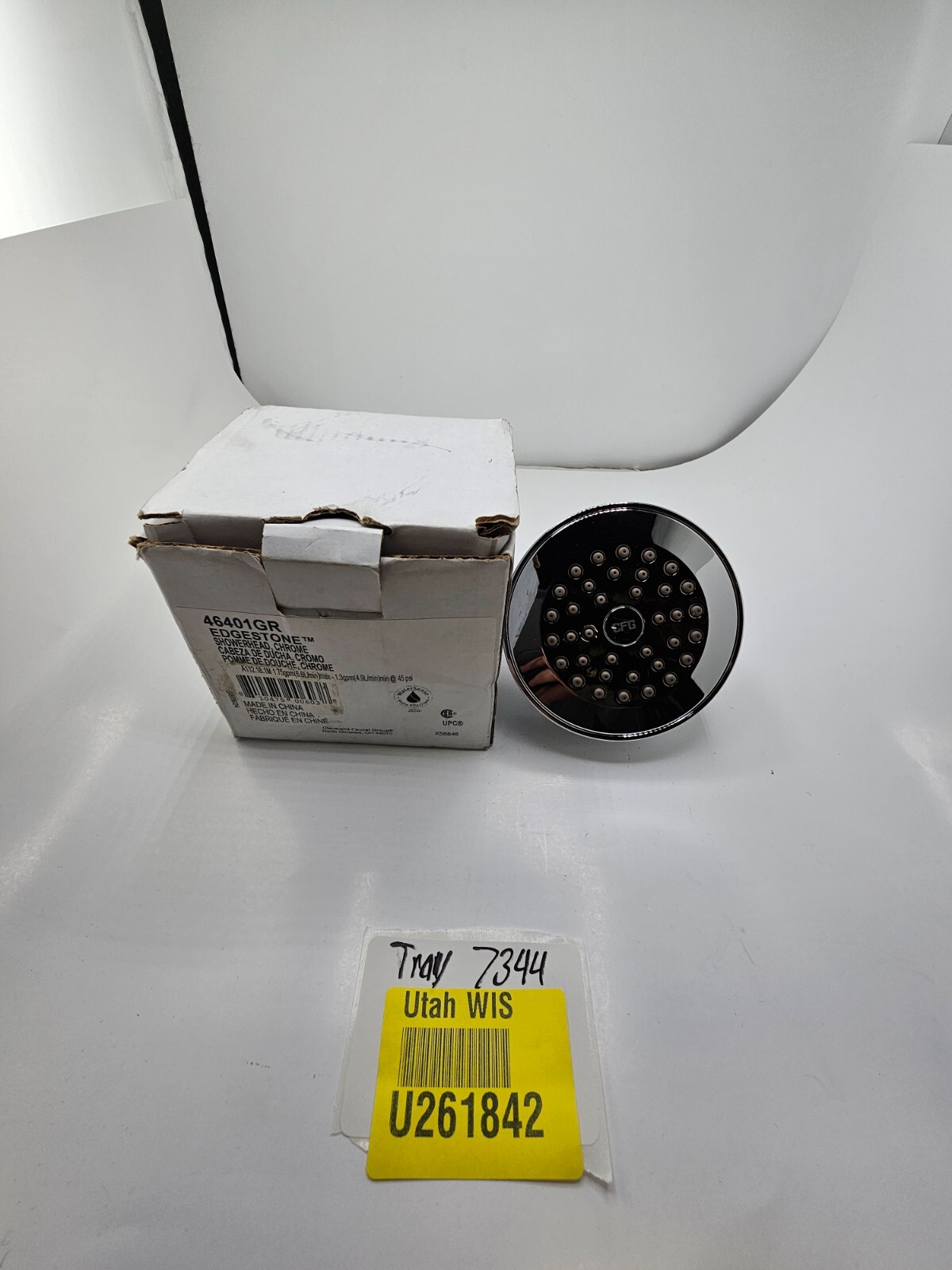 CFG 46401GR Edgestone Round Showerhead 1.75 gpm Fixed Flow Rate Chrome Finish