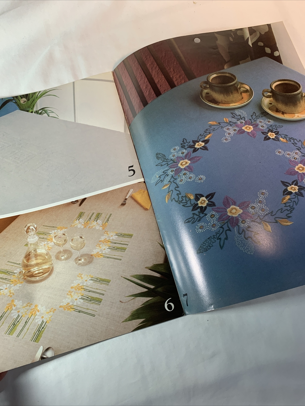Classic Table Setting Susan Bates Anchor Embroidery Collection No. 17554