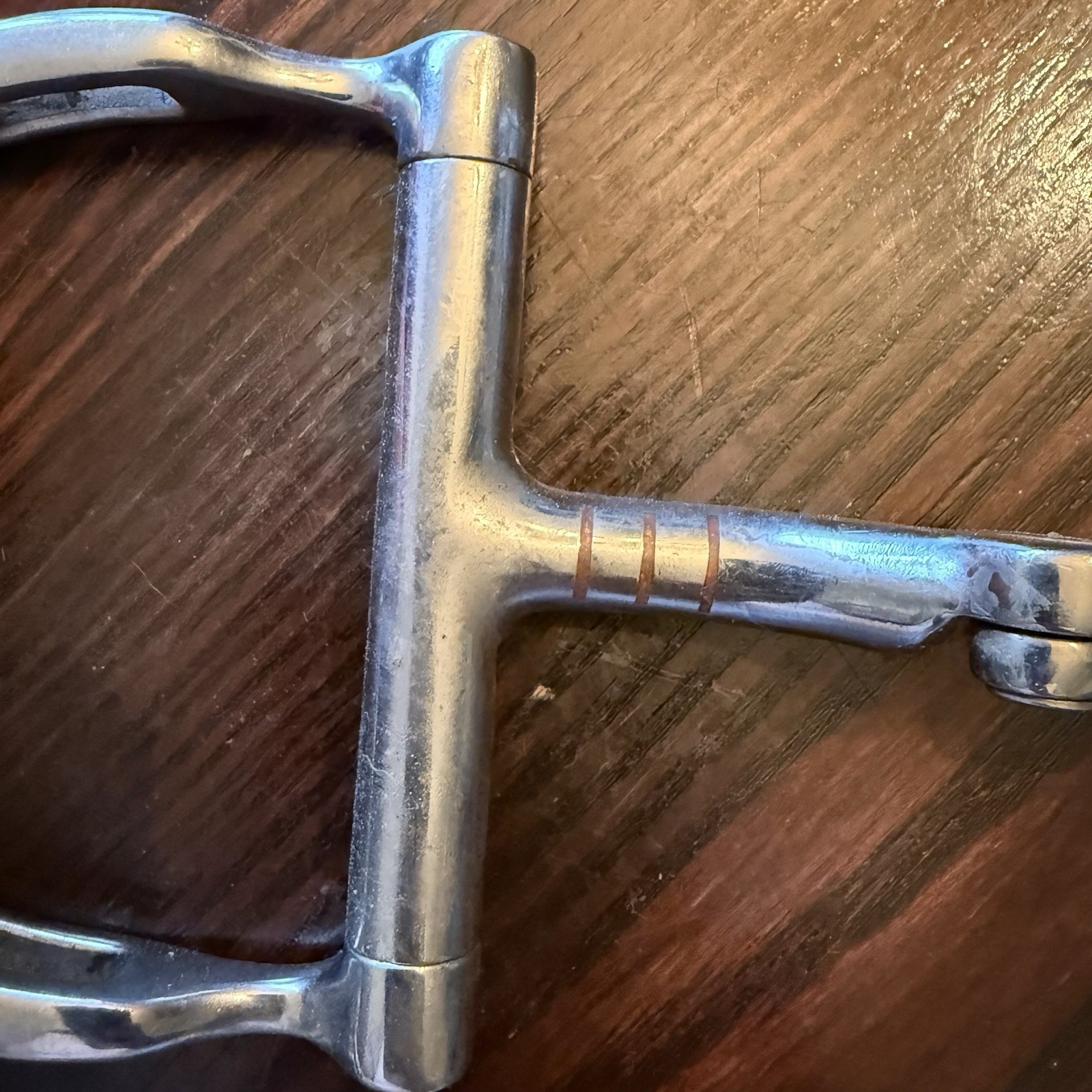 Myler English Dee Ring with Hooks Mullen Tripe Barrel 5-1/4"