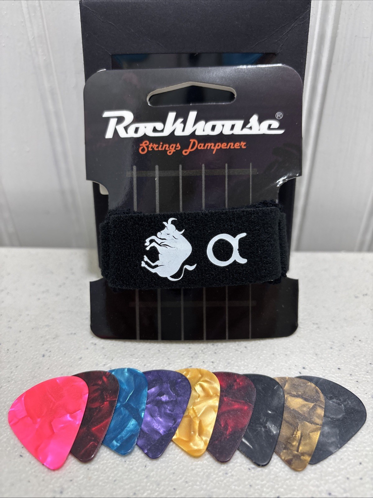 Rockhouse Guitar String Muter Dampener Fret Neck Electric Bull & 9 Pics Picks