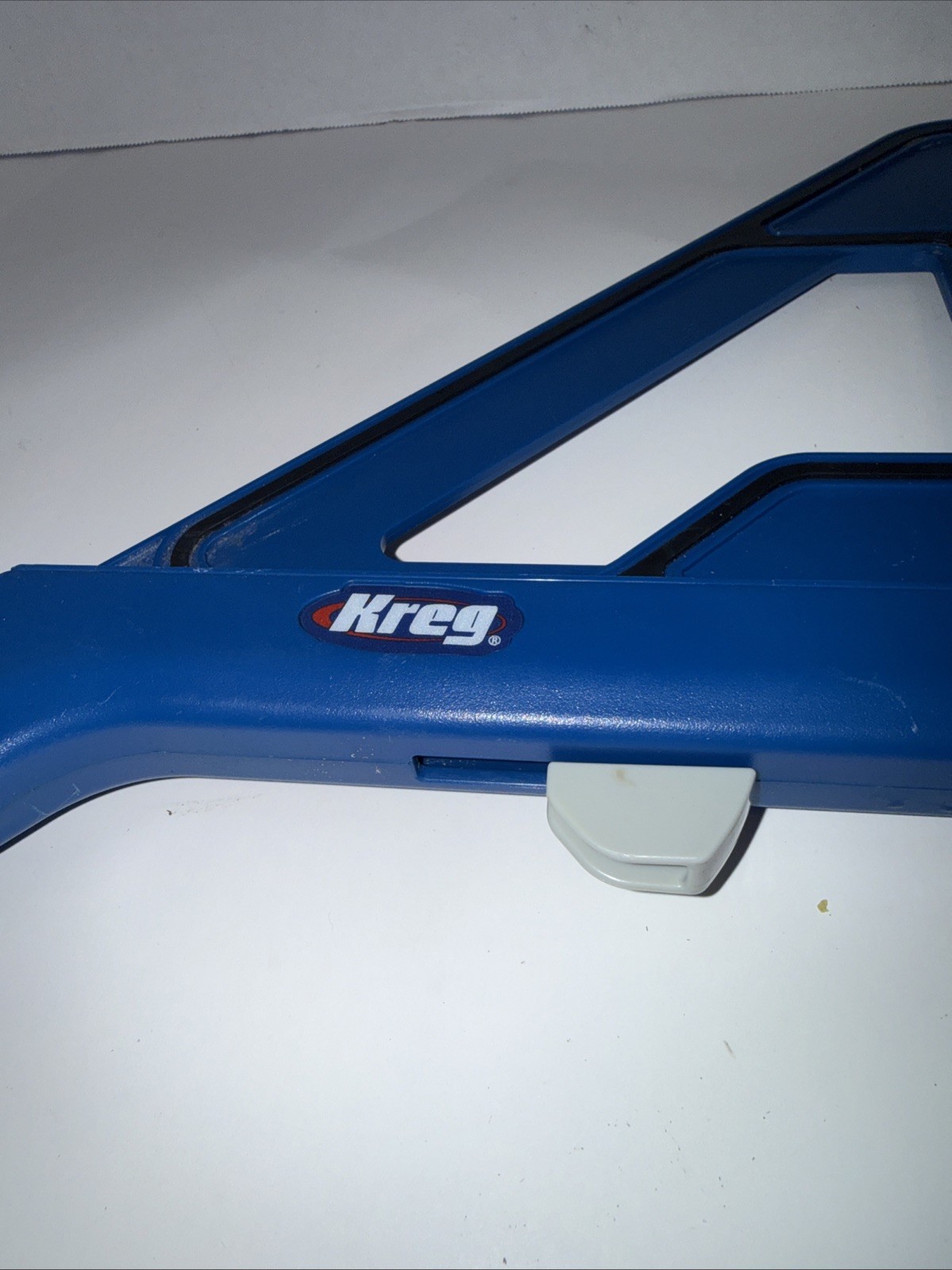 Kreg KMA4000 Portable Crosscut Add Speed & Accuracy To Your Circular Saw Cutting