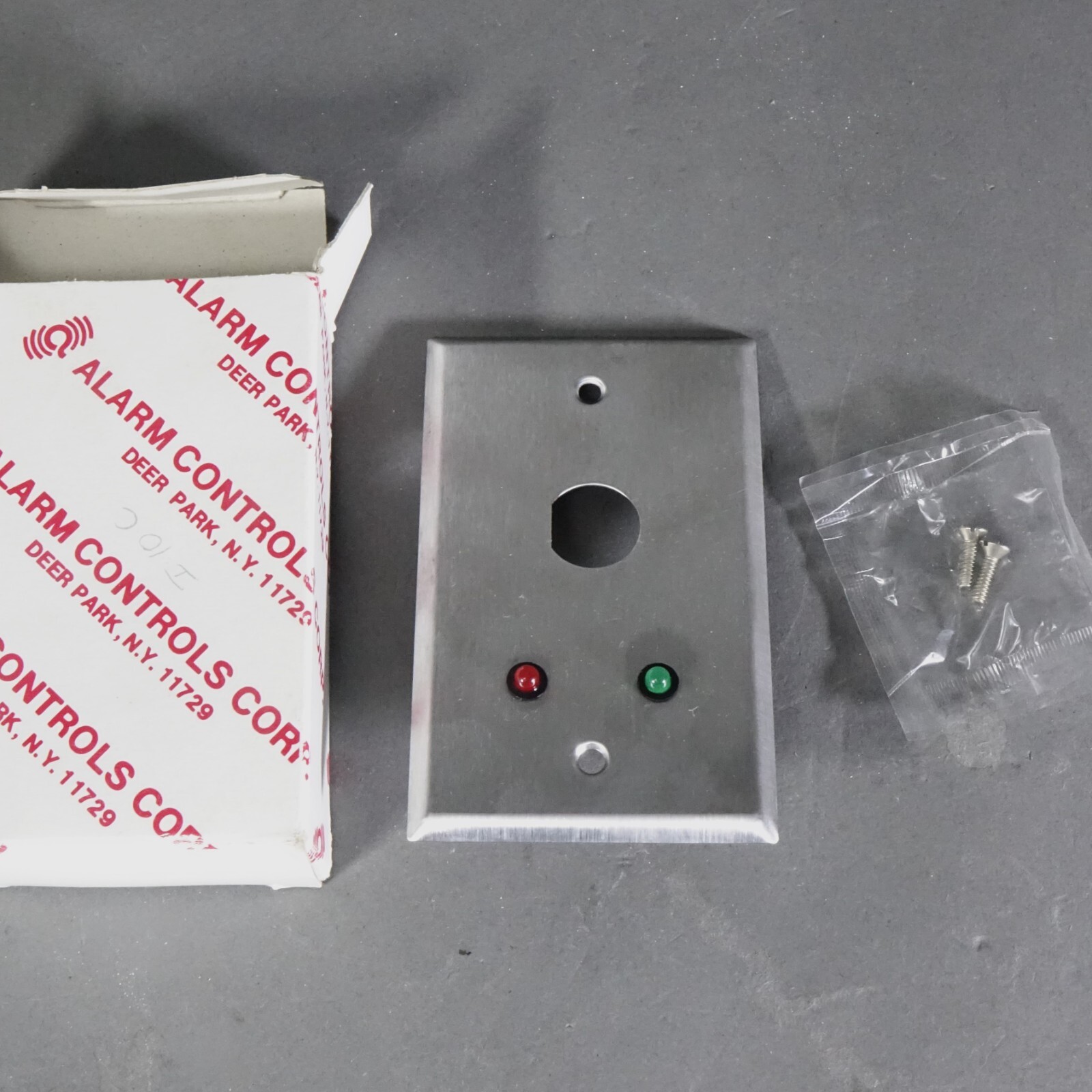 Alarm Controls RP-4 Remote Plate