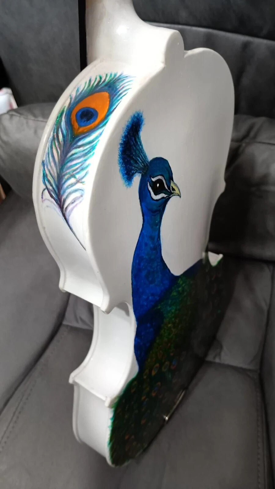 PEACOCK HAND-PAINTED SOLID SPRUCE TOP MAPLE BACK/SIDES VIOLIN 4/4