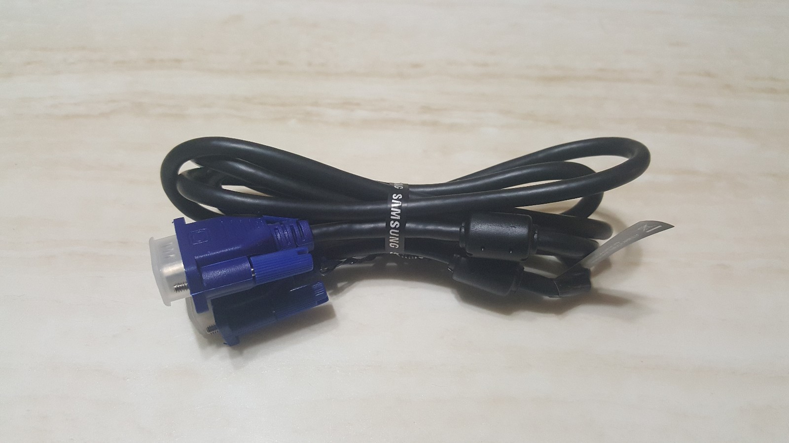 Samsung BN39-00244H VGA Male 15-Pin Monitor Cable  - 1.5 meter/5 foot (4 set)