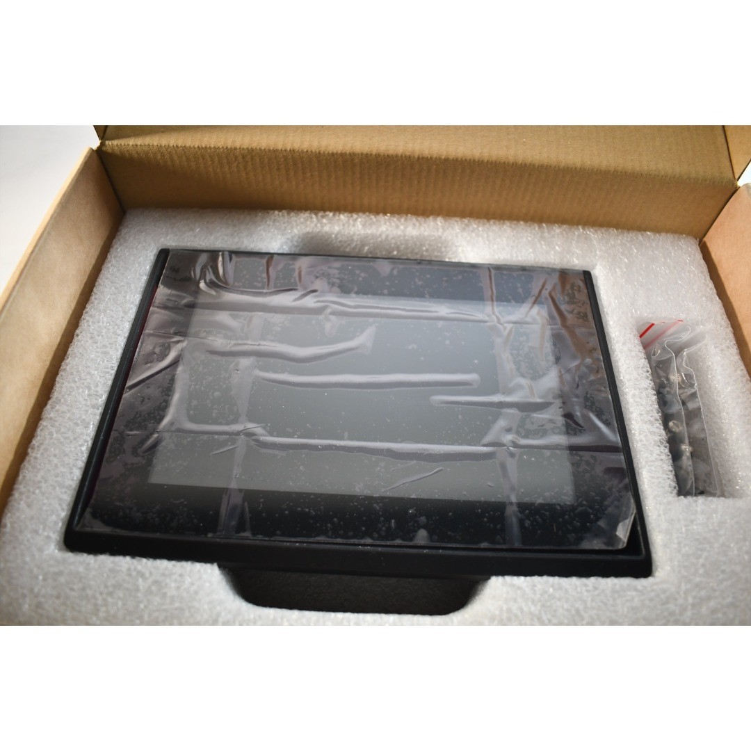 NEW Moxa MPC-2070-E2-T 7 Inch Industrial Panel Computer Intel Atom E3826 4GB RAM