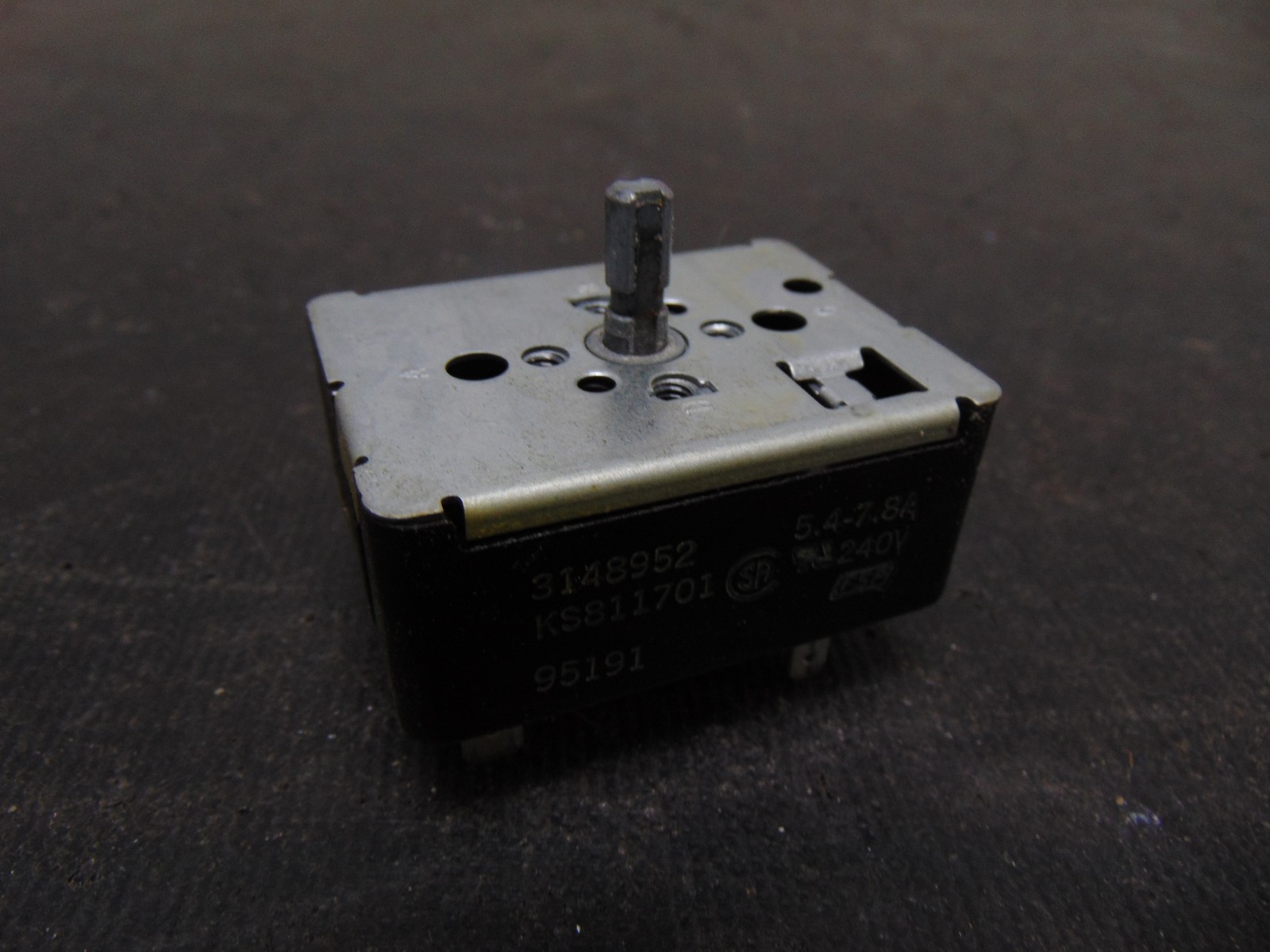 Whirlpool Range RF375PXDQ0 Surface Element Control Switch 3148952