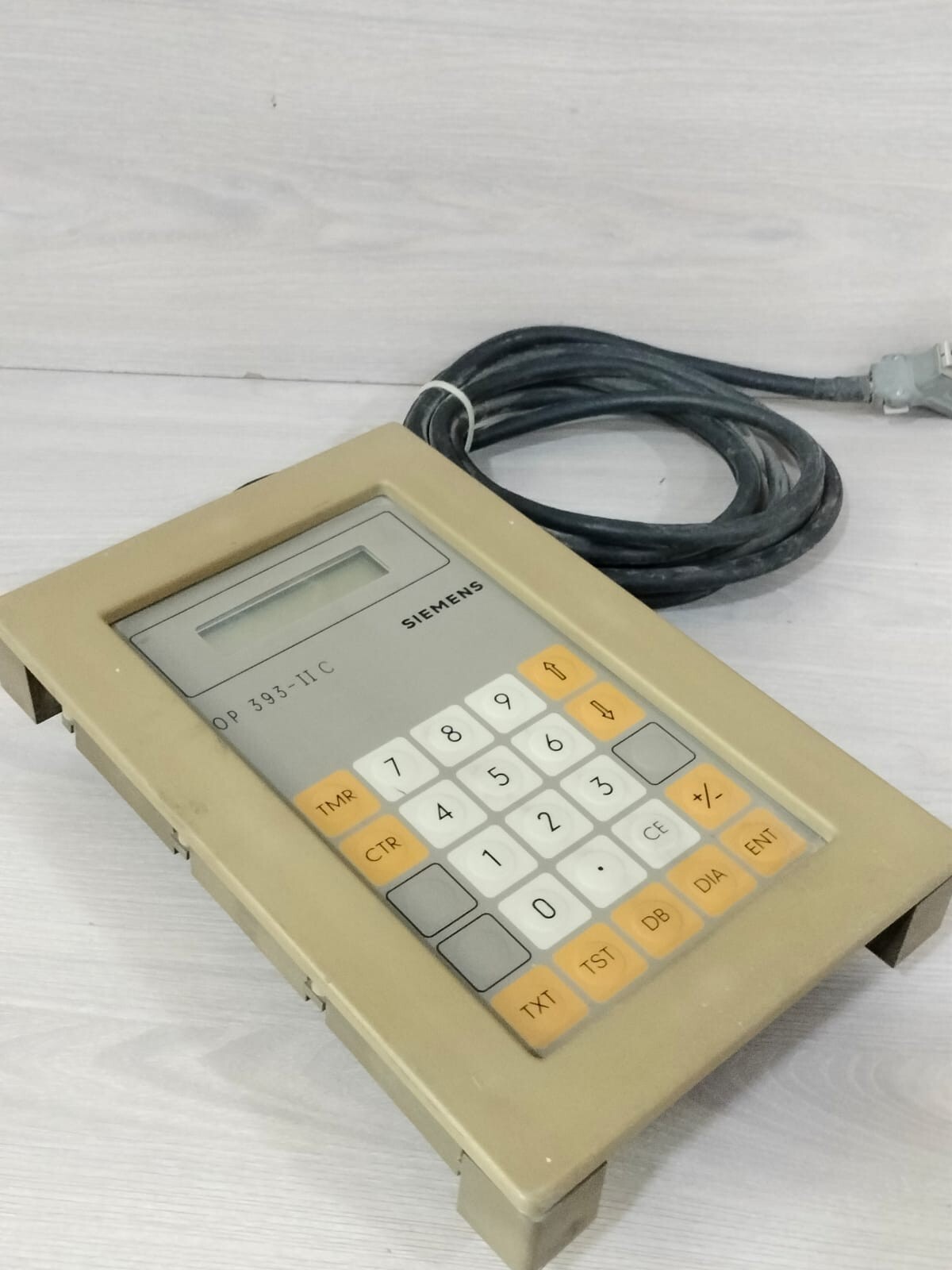 SIEMENS OP 393 II-C OPERATOR PANEL 6ES5 393-OUA13 W/O ACCESSORIES