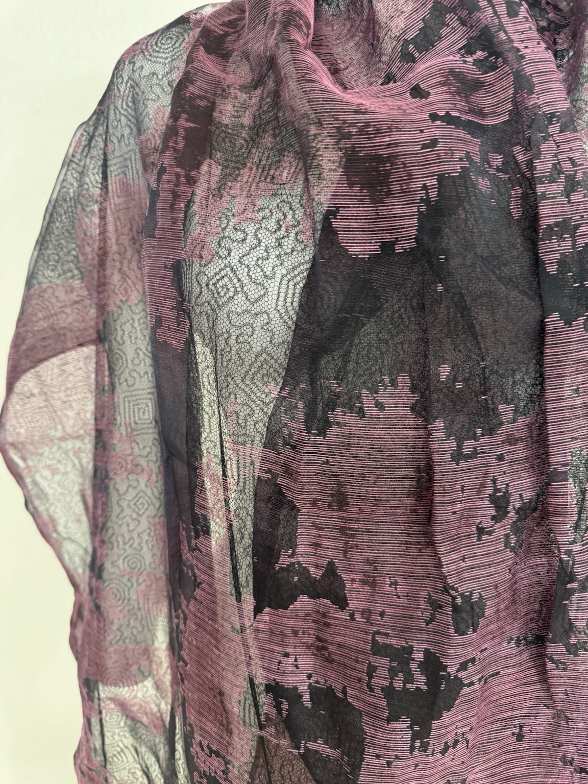 Christian Lacroix Vint. Black Chantilly Lace W Plum Silk Scarf Shawl 30” x 80”