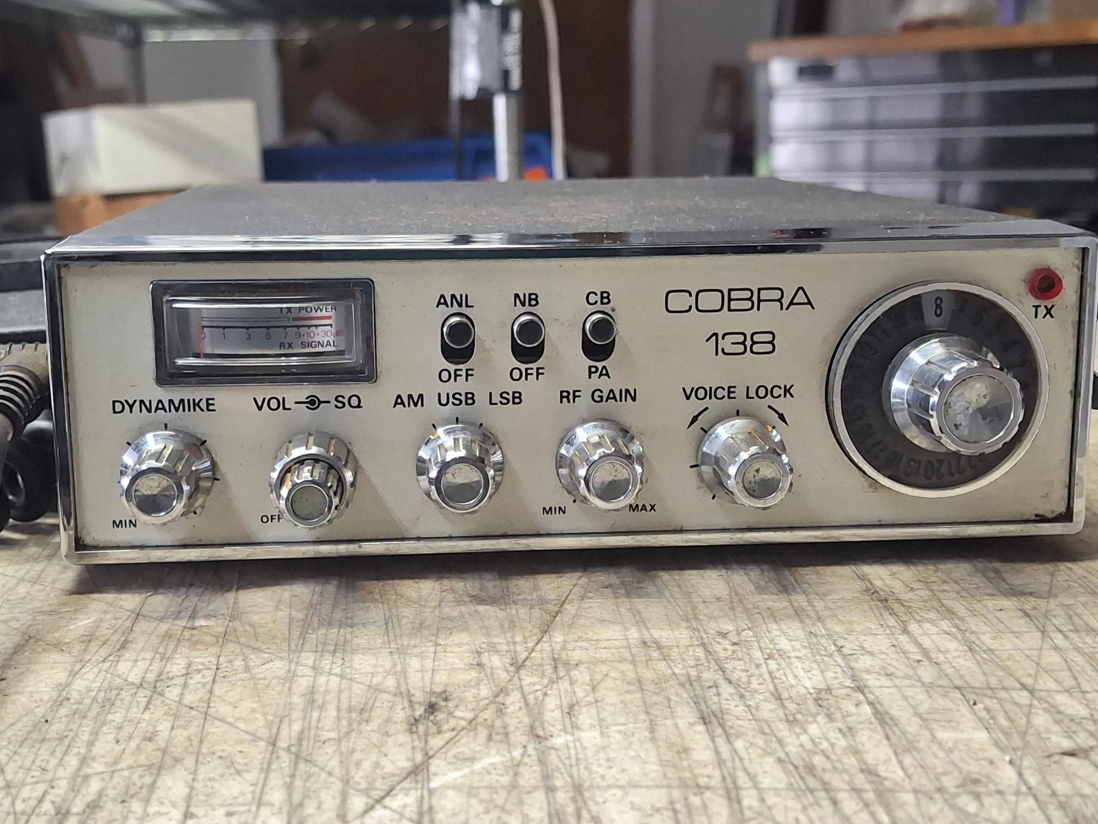 VINTAGE COBRA 138 23 CHANNEL CB MODEL 138 SSB/AM Transceiver