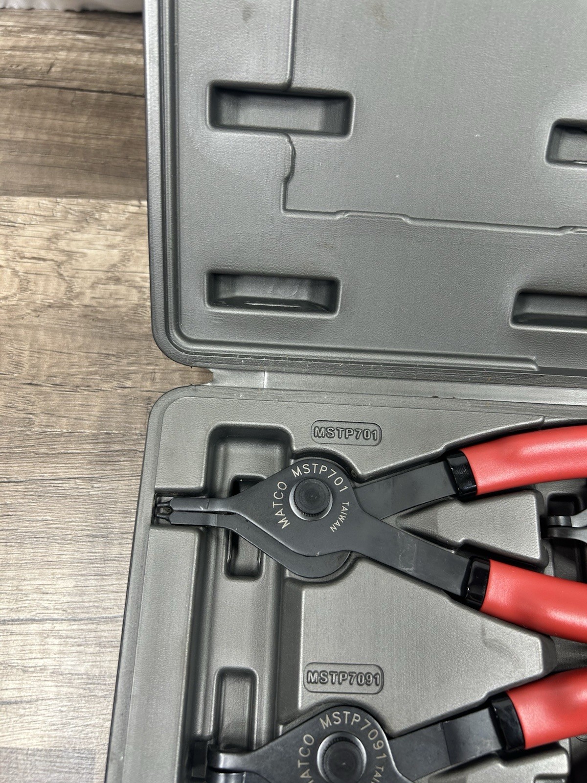 Matco Tools Snap Ring Pliers Set SMSTP6B W/ Hard Case Black/Red
