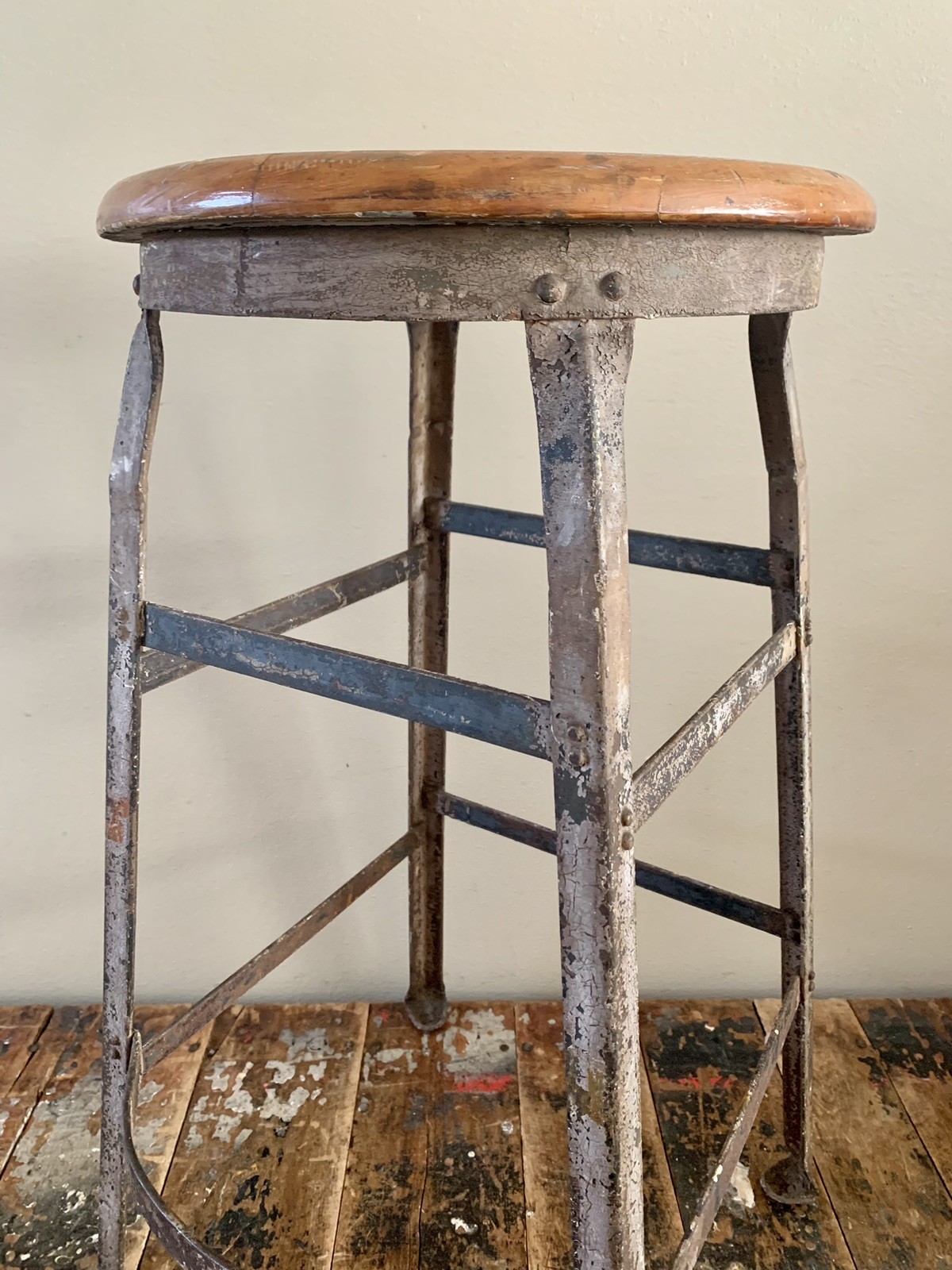 Vintage Industrial Drafting Machinist Factory Stool w/ Foot Rest