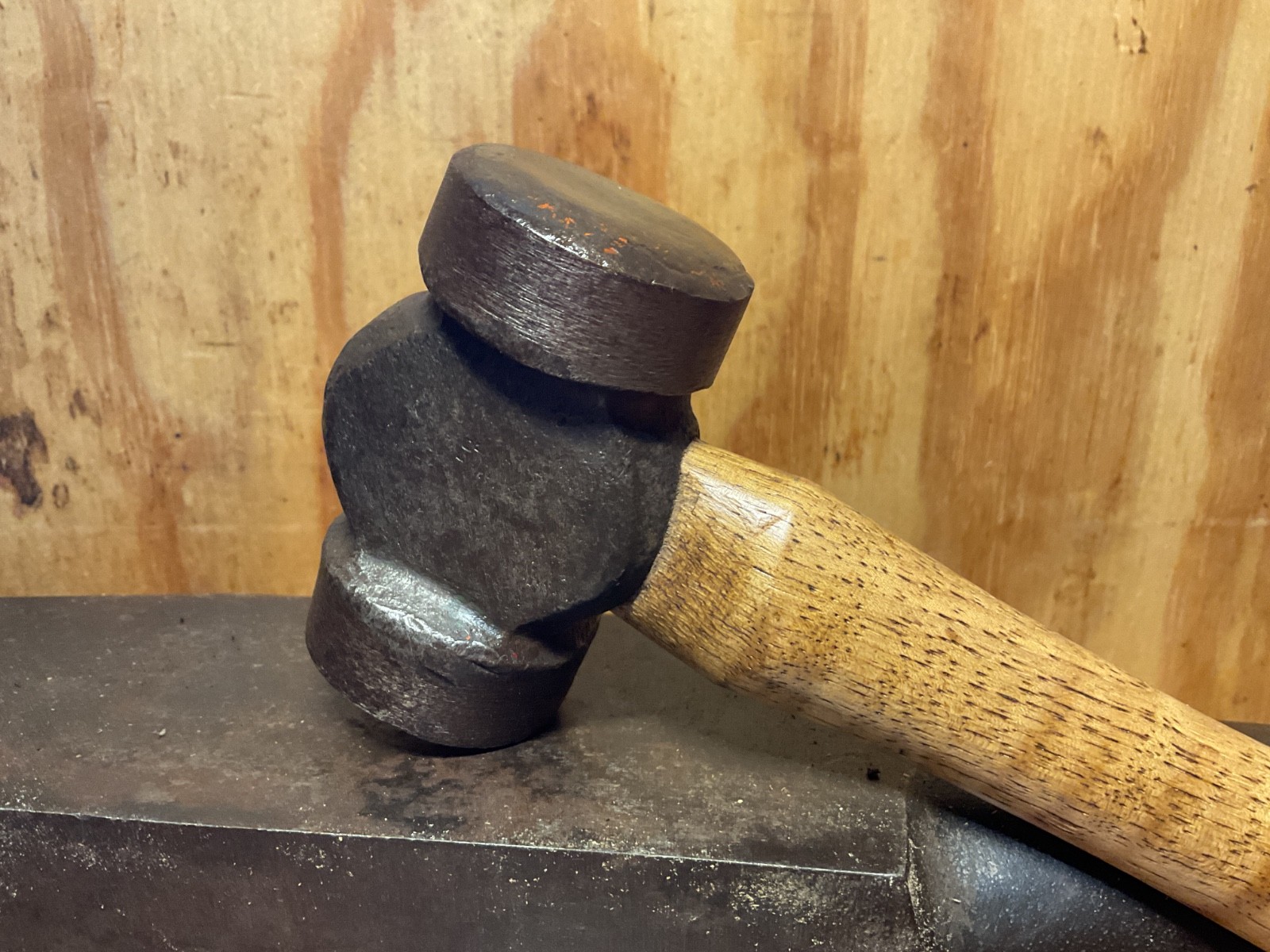 Vintage Blacksmith Anvil/Farrier Rounding Hammer CHAMPION or HELLLER? Weak Stamp