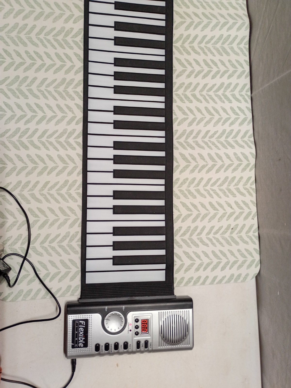 Hand Roll Soft Keyboard Piano - 61 Midi