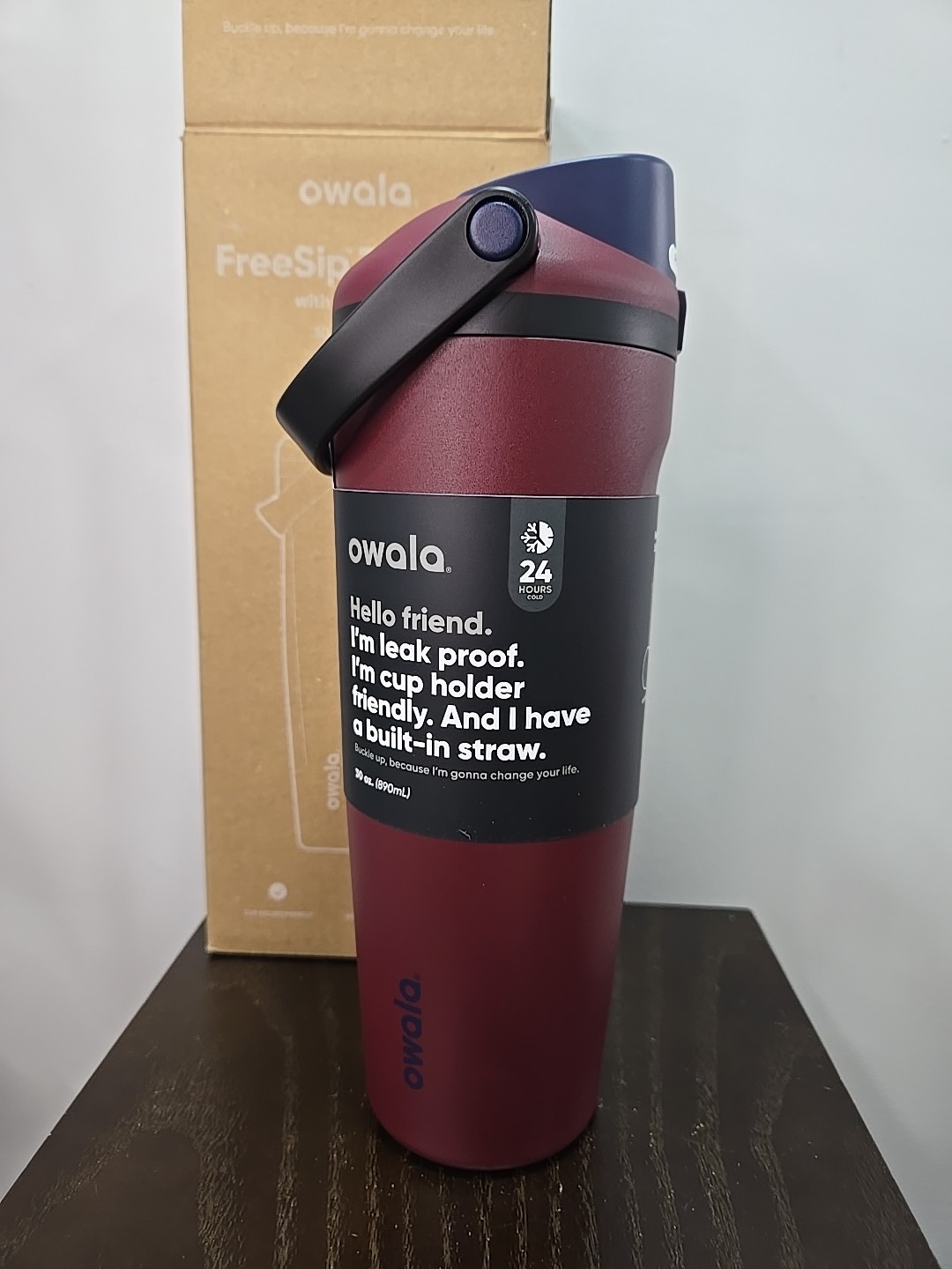 Owala FreeSip Sway Stainless Steel Water Bottle / 30oz / Color: Burgundy Bay