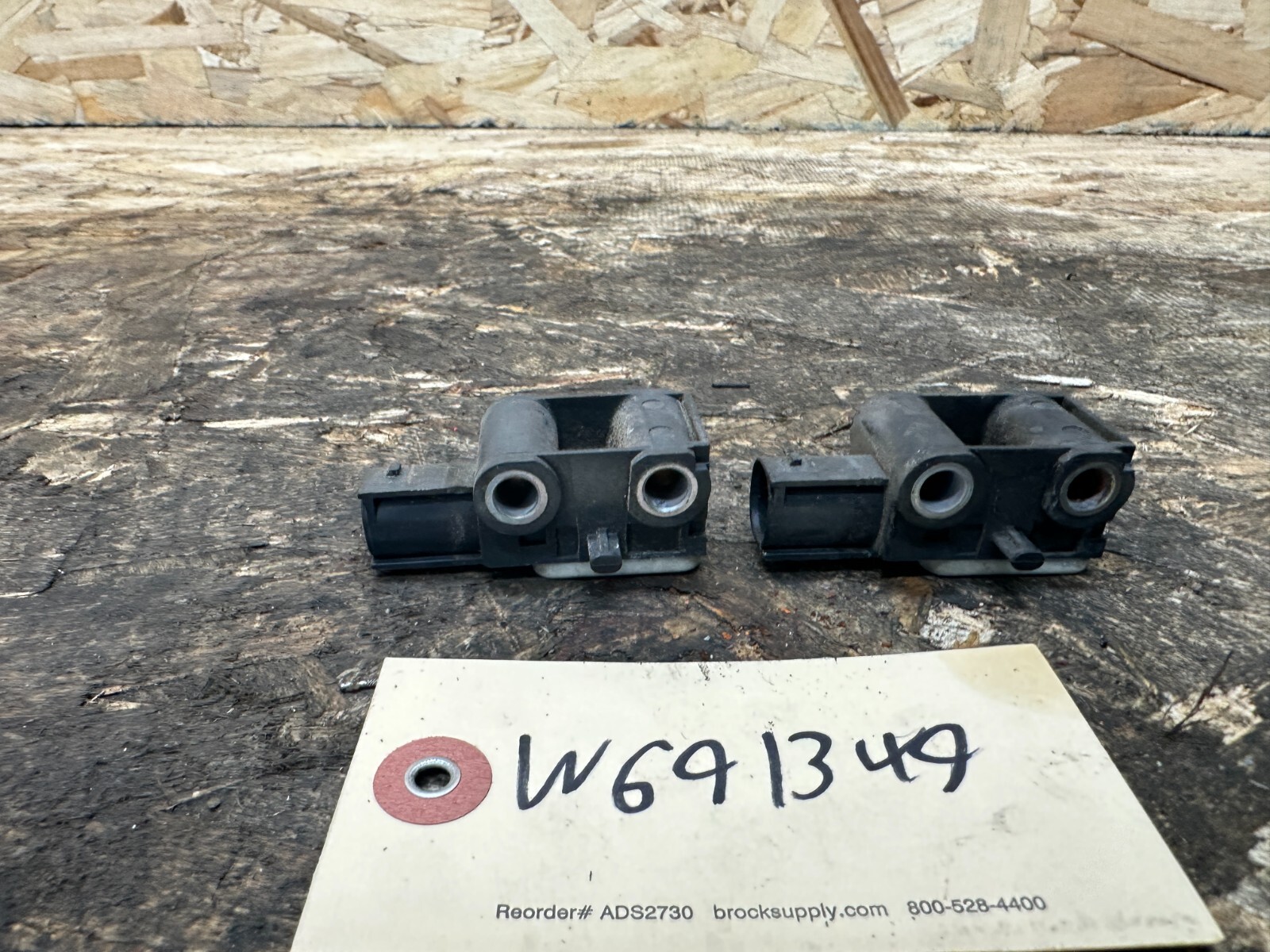BMW 2003-2010 E83 X3 FRONT IMPACT SENSOR 2PC SET OEM 3420817