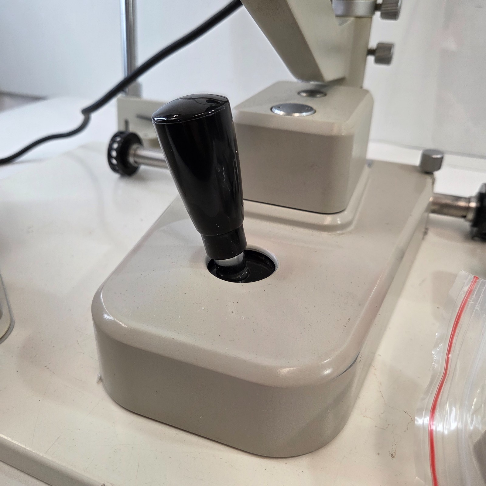 TOPCON SL-2E Slit Lamp Eye Optical Machine Japan AS IS