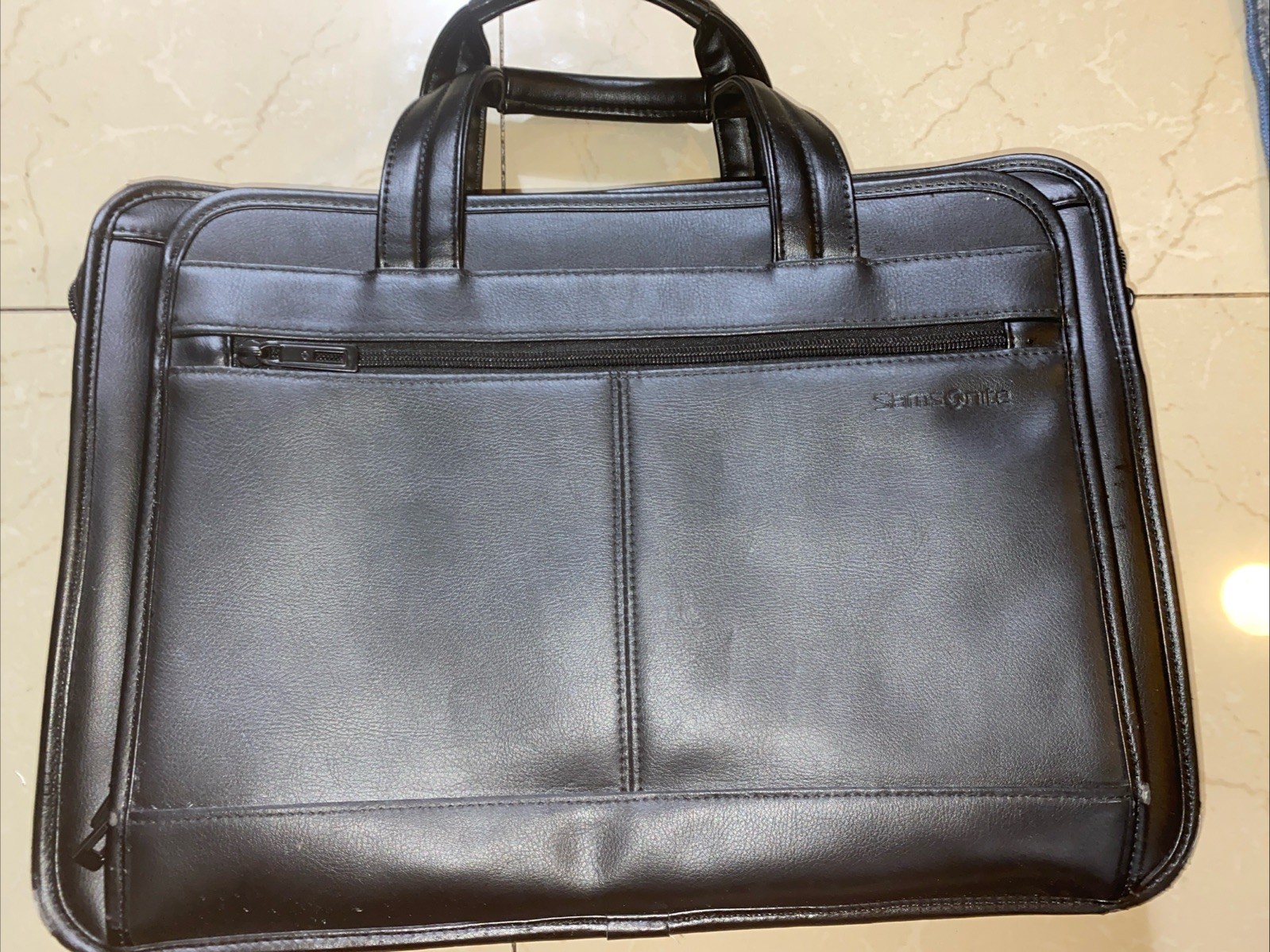Samsonite Leather Expandable Briefcase, Black, One Size