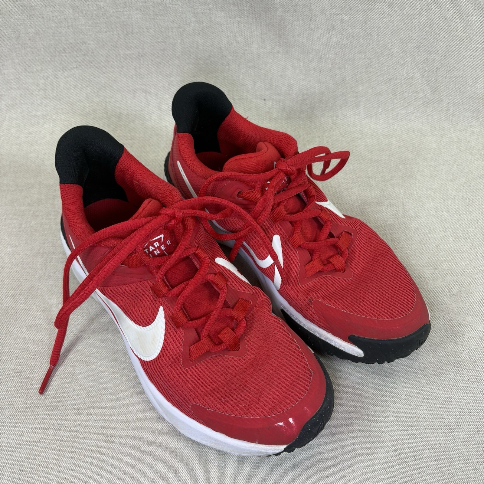 Nike Star Runner 5.5 Y Boys Red White Shoe Kids DX7614-600 Athletic Sneakers