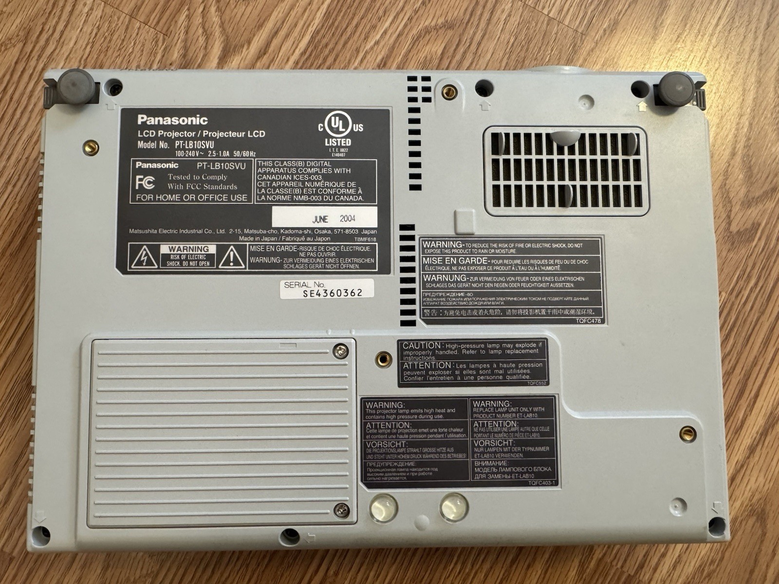Panasonic LCD Projector PT-LB10SVU Made in Japan