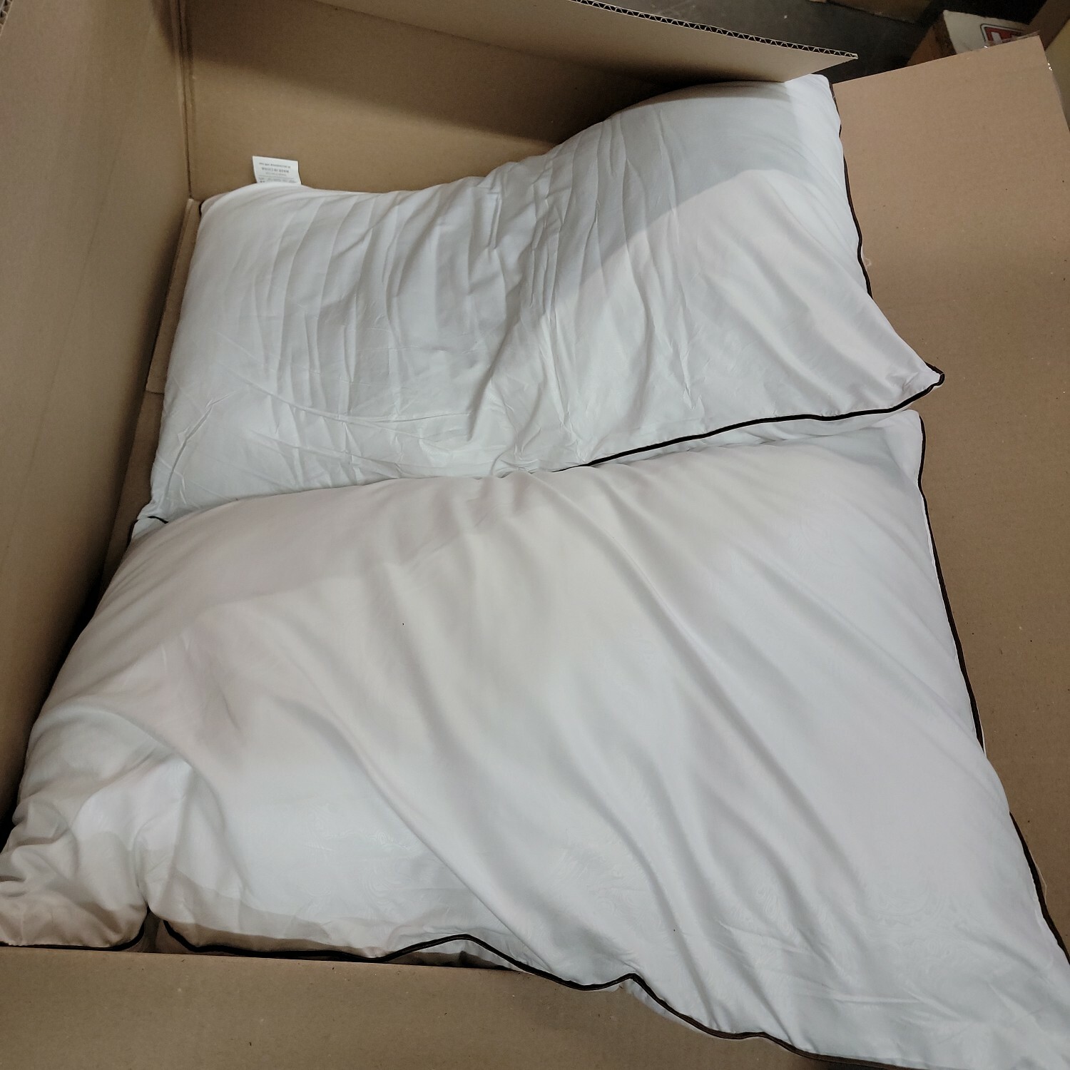 Jollyvogue White Soft And Comfort Luxury Pillow Set Of 2 Size 26 x 16 in