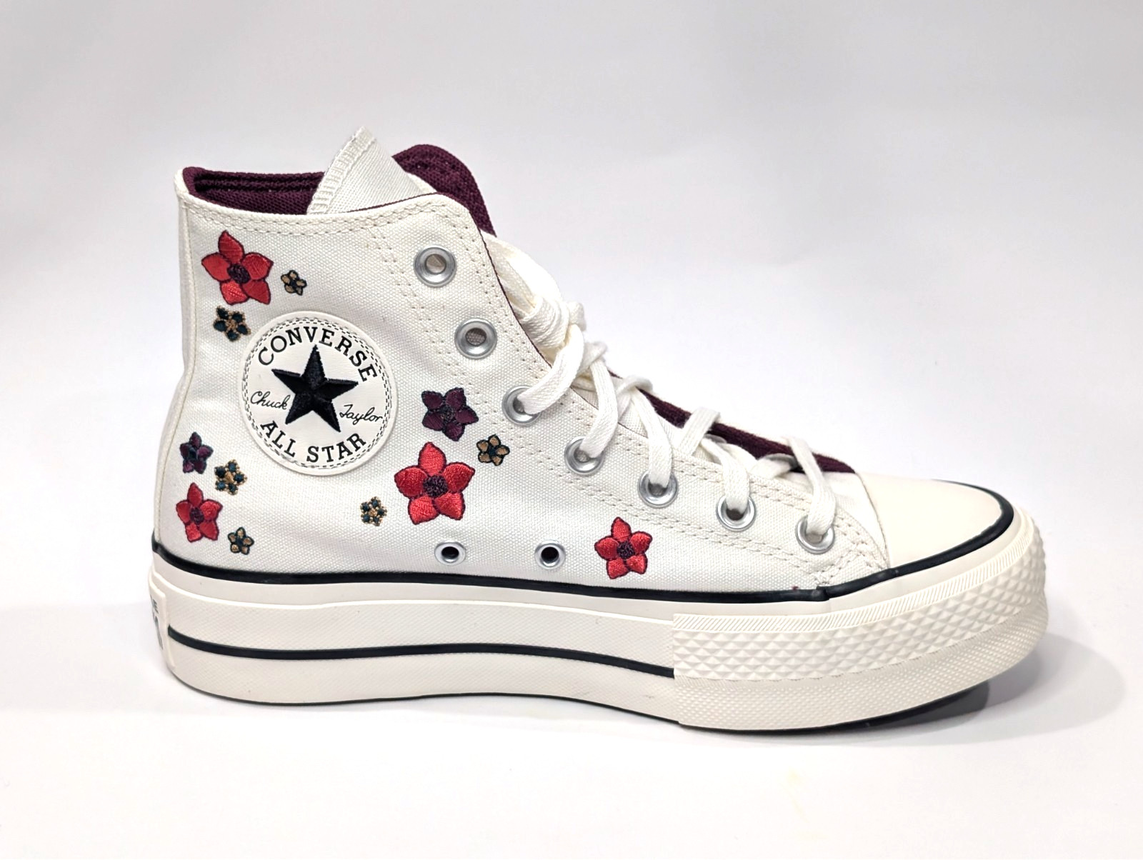 Converse CTAS Lift Egret/Red Women's Platform High Top Sneakers - Asst Sizes NWB