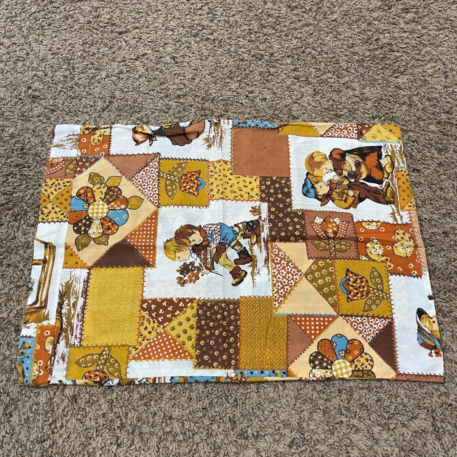Vintage Childrens Patchwork Pillowcase Kids Playing Farm Scene Retro 21.5"X15.5"