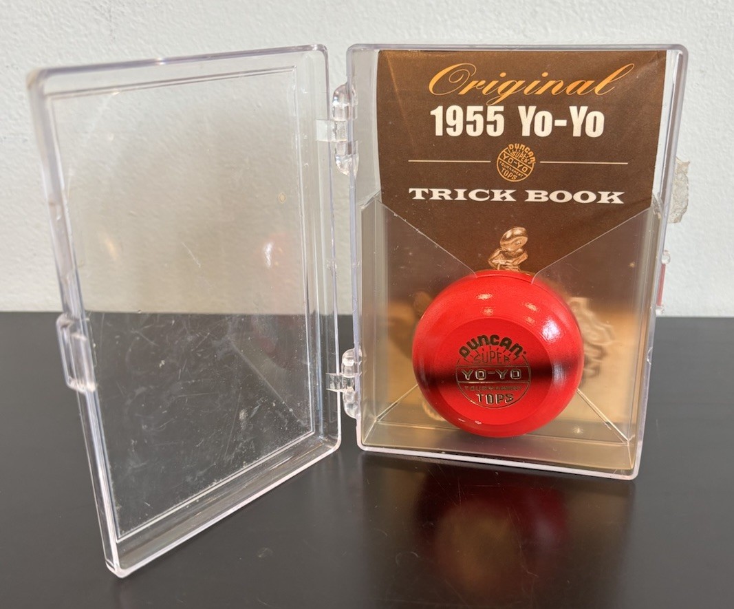 VTG Replica of Original 1955 Duncan Yo-Yo Tournament Tops & Trick Book Red READ