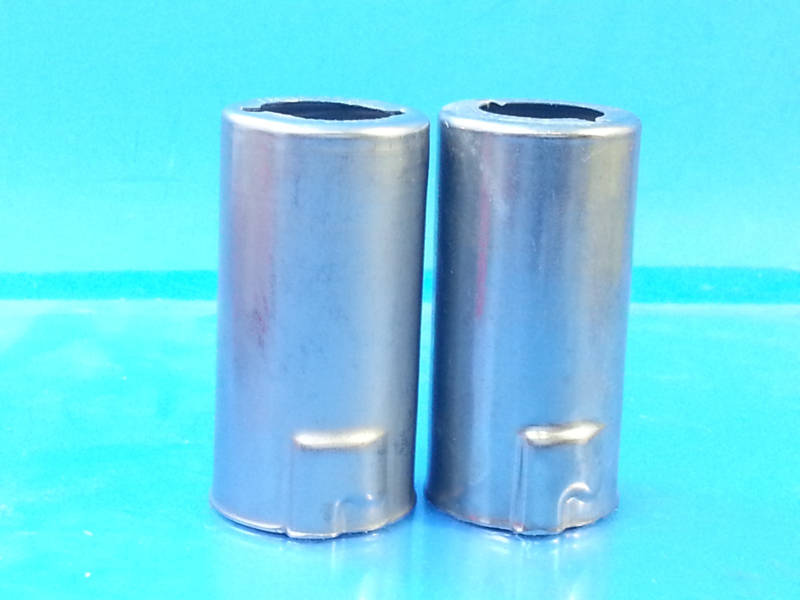 ELCO CINCH EBY 9 PIN TUBE SHIELD 2PCS 12AX7 12AT7 SHEILD SHEILD J SLOT TS103U02