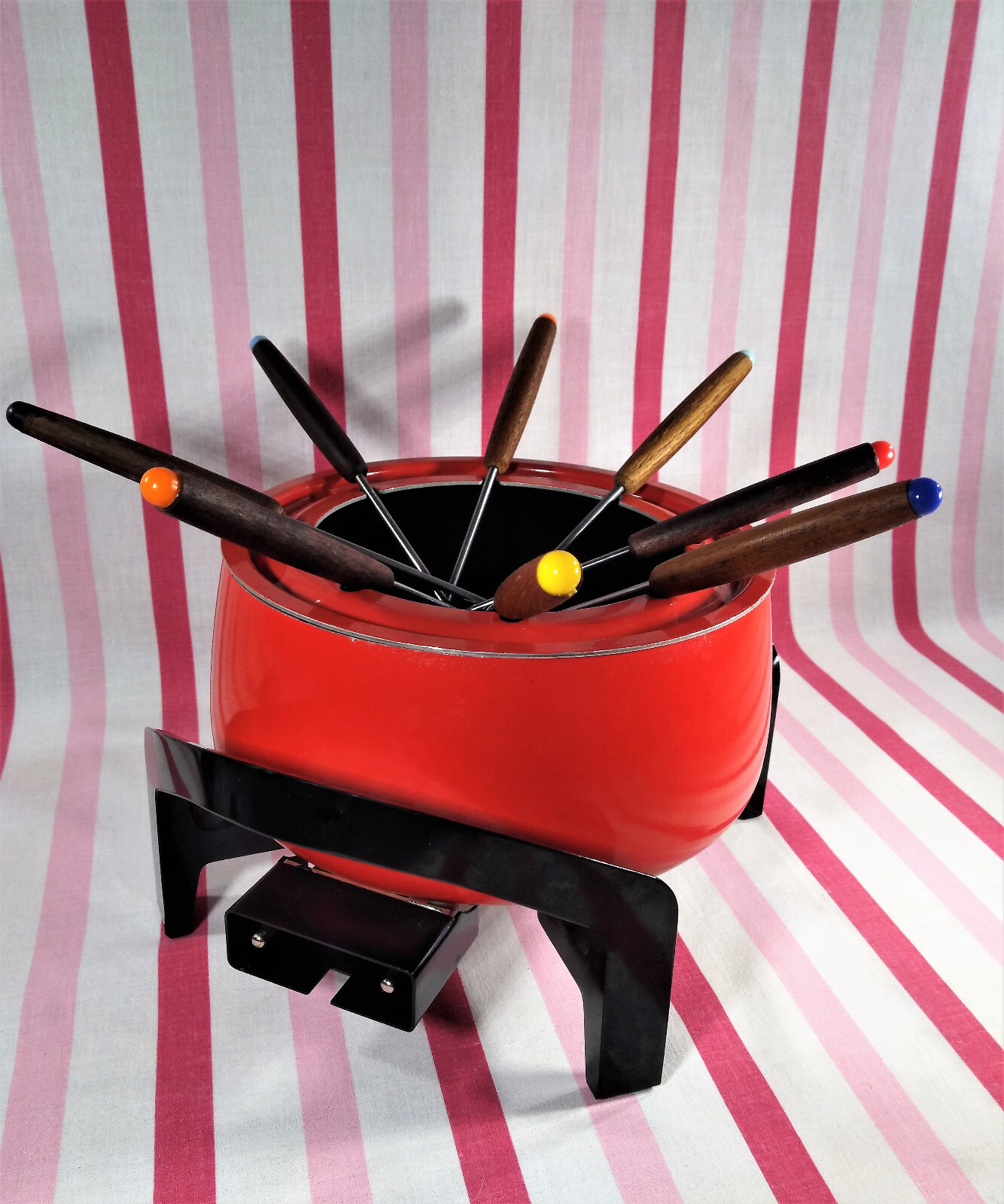 Swanky MoD West Bend Electric 1970's Poppy Red 11pc Fondue Pot Model 88502