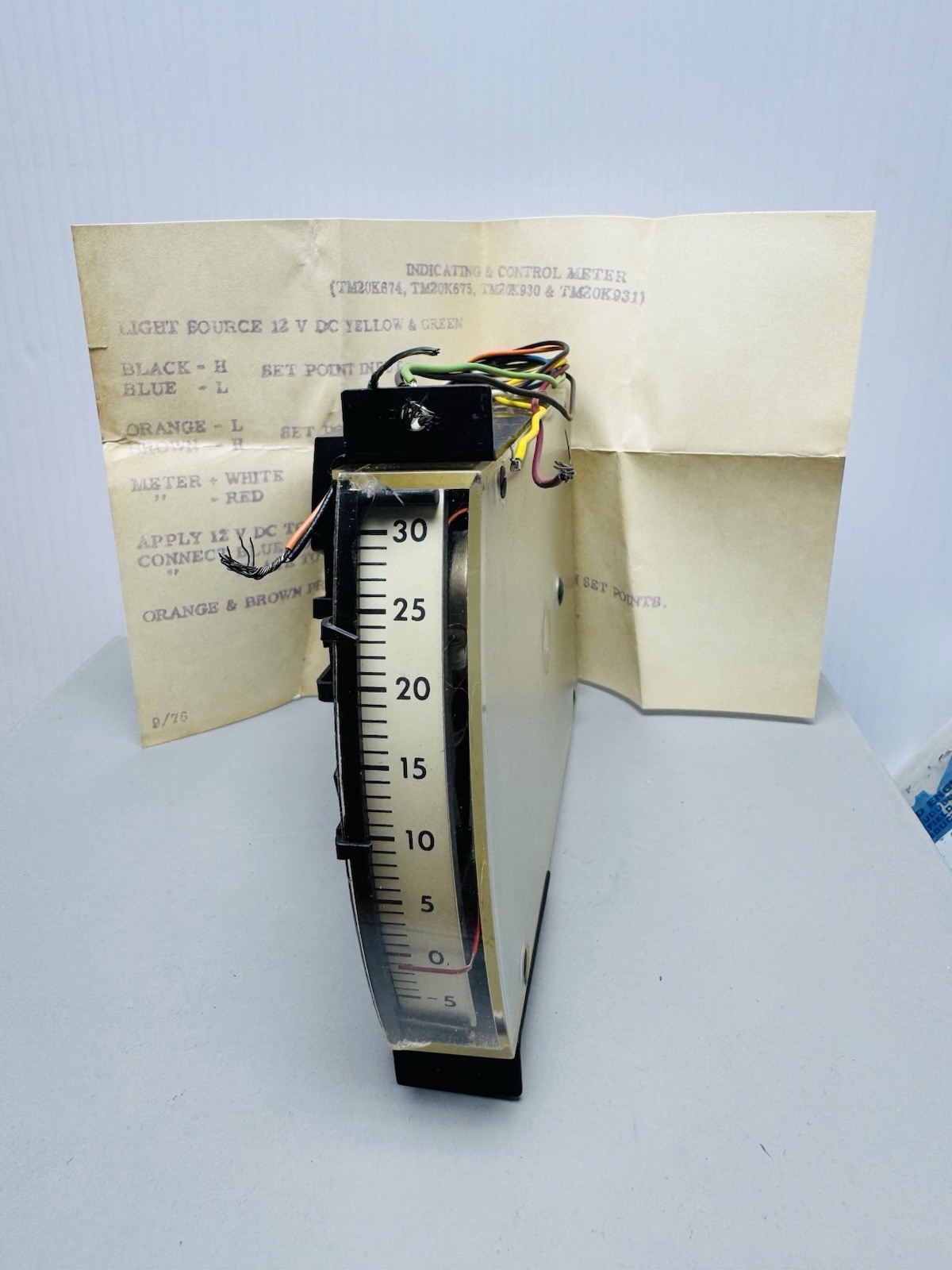 HERBACH & RADEMAN, INC. Vertical Meter Panel DC Voltage -5 To 30 With Stoppers