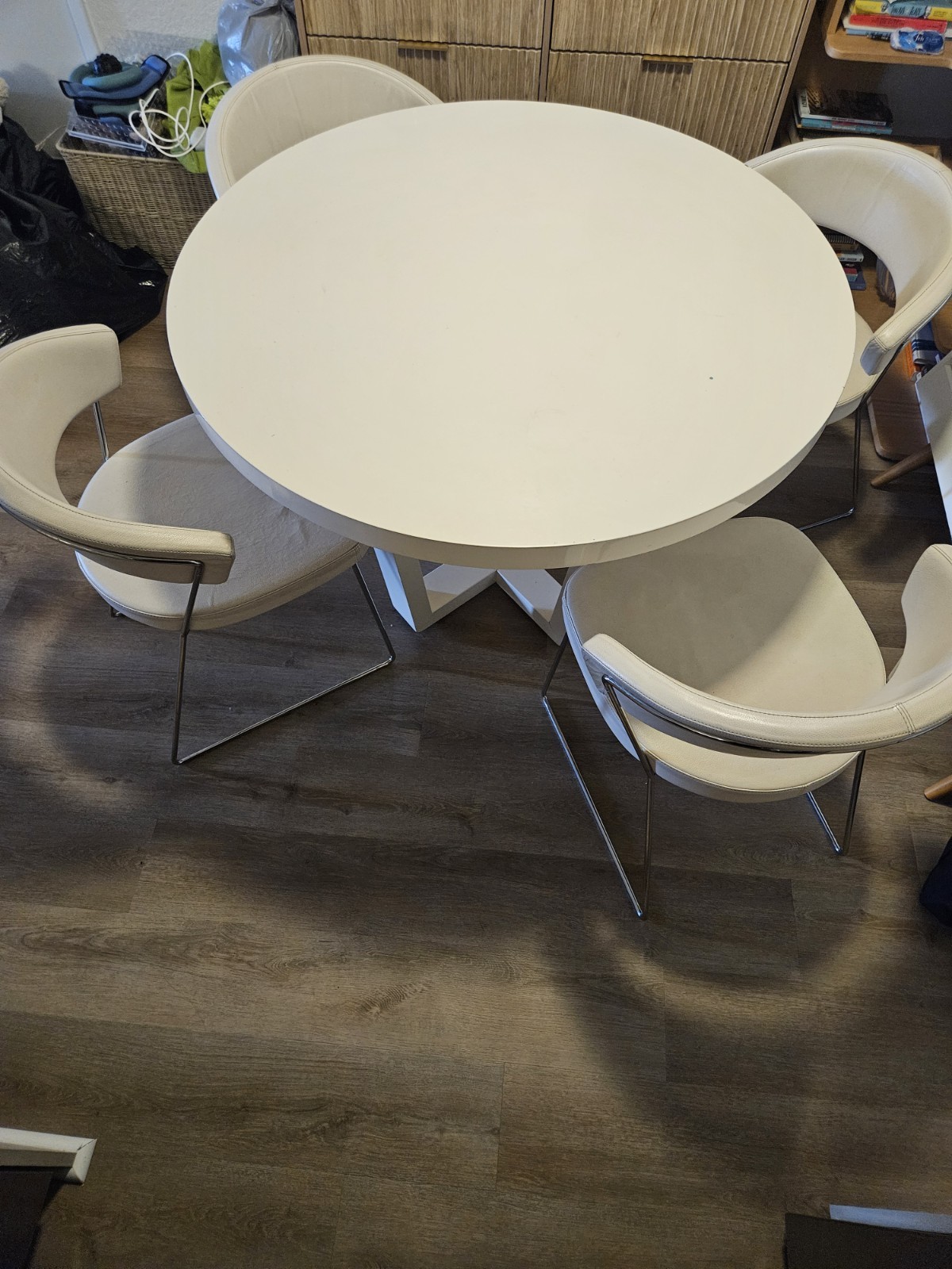 White Round Wood Dining Table Set w/ 4 Chairs, Seats 4, Kitchen/Dining