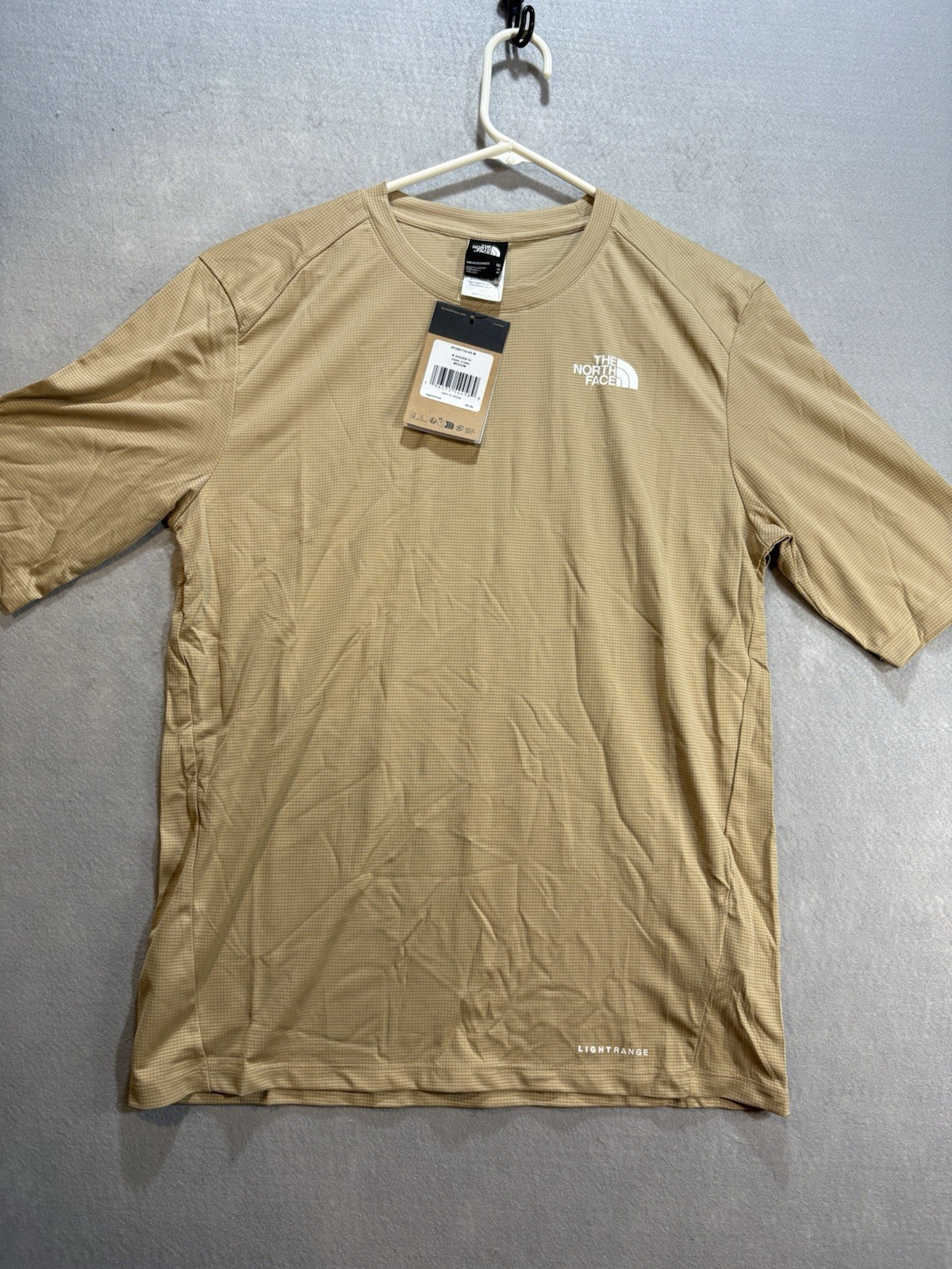 North Face “Shadow” Short Sleeve NWT Sun Shirt Khaki Stone Tan UPF 40+ Medium