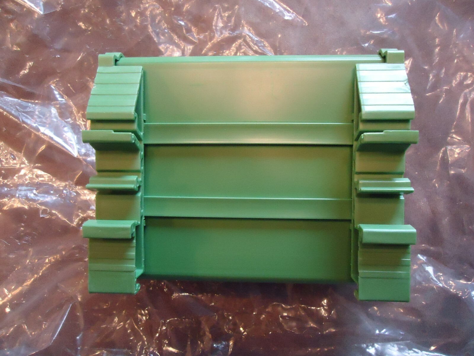 NEW DECA TERMINAL BLOCK/INDUSTRIAL INTERFACE M/N U2901-60602 FOR CAMERA.