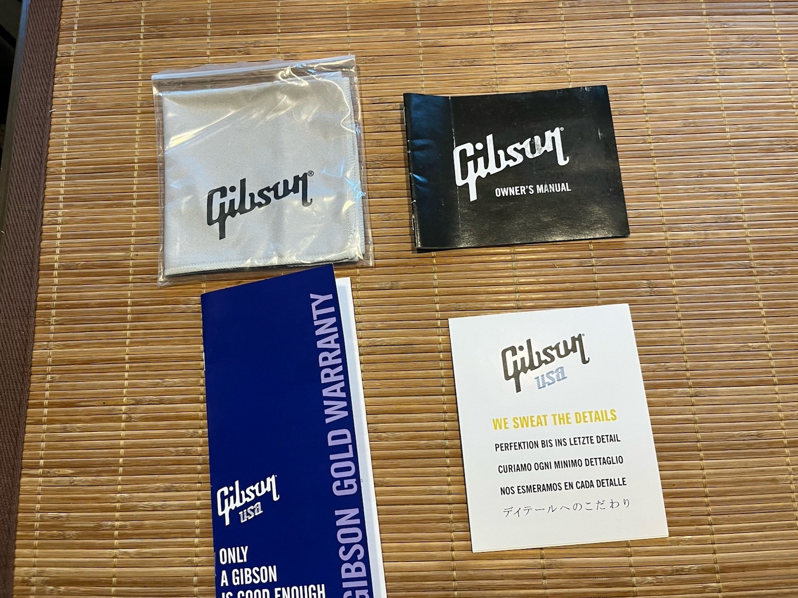 Gibson Manual Cloth Warranty Checklist Case Candy Les Paul SG Explorer Flying V