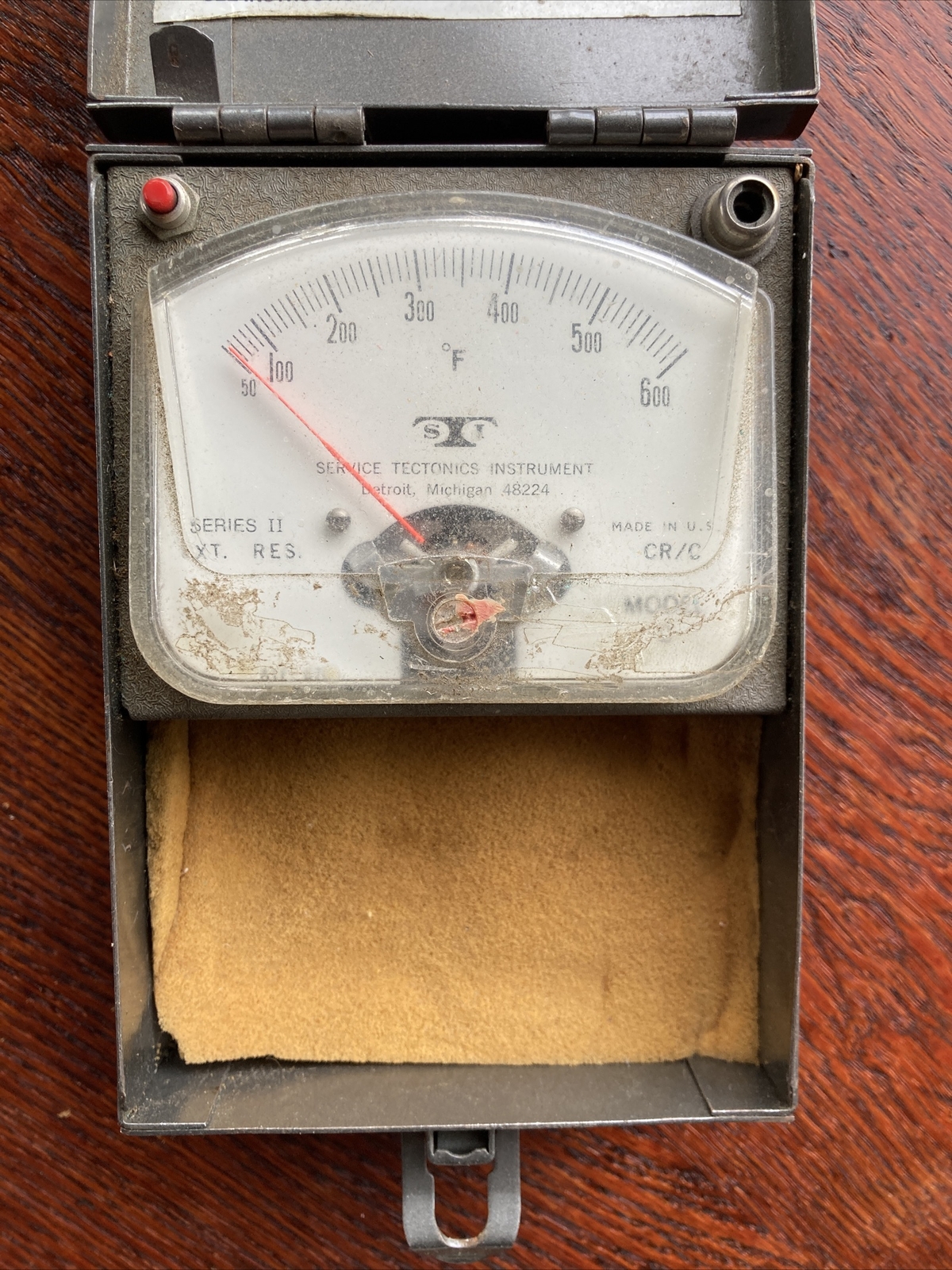 Service Tectonics Instrument Model C, Series II, 48224, USA