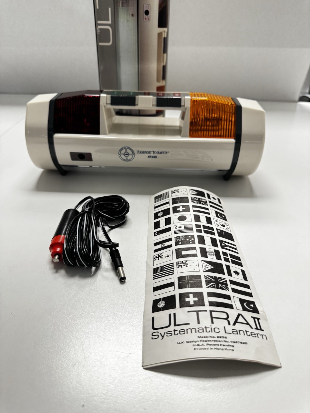 Ultra II Legend Systematic Lantern Model 2235 New In Box